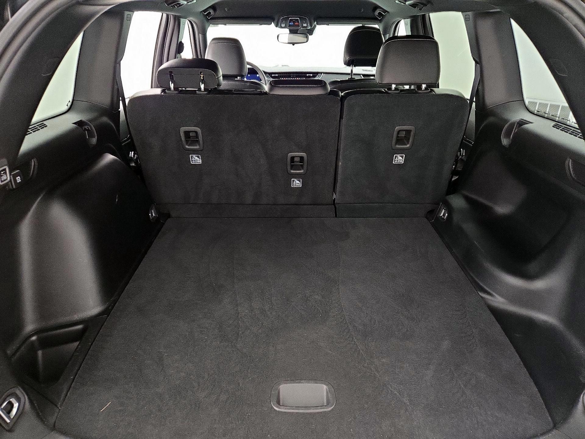 Thumbnail: 2023 Jeep Grand Cherokee - 20