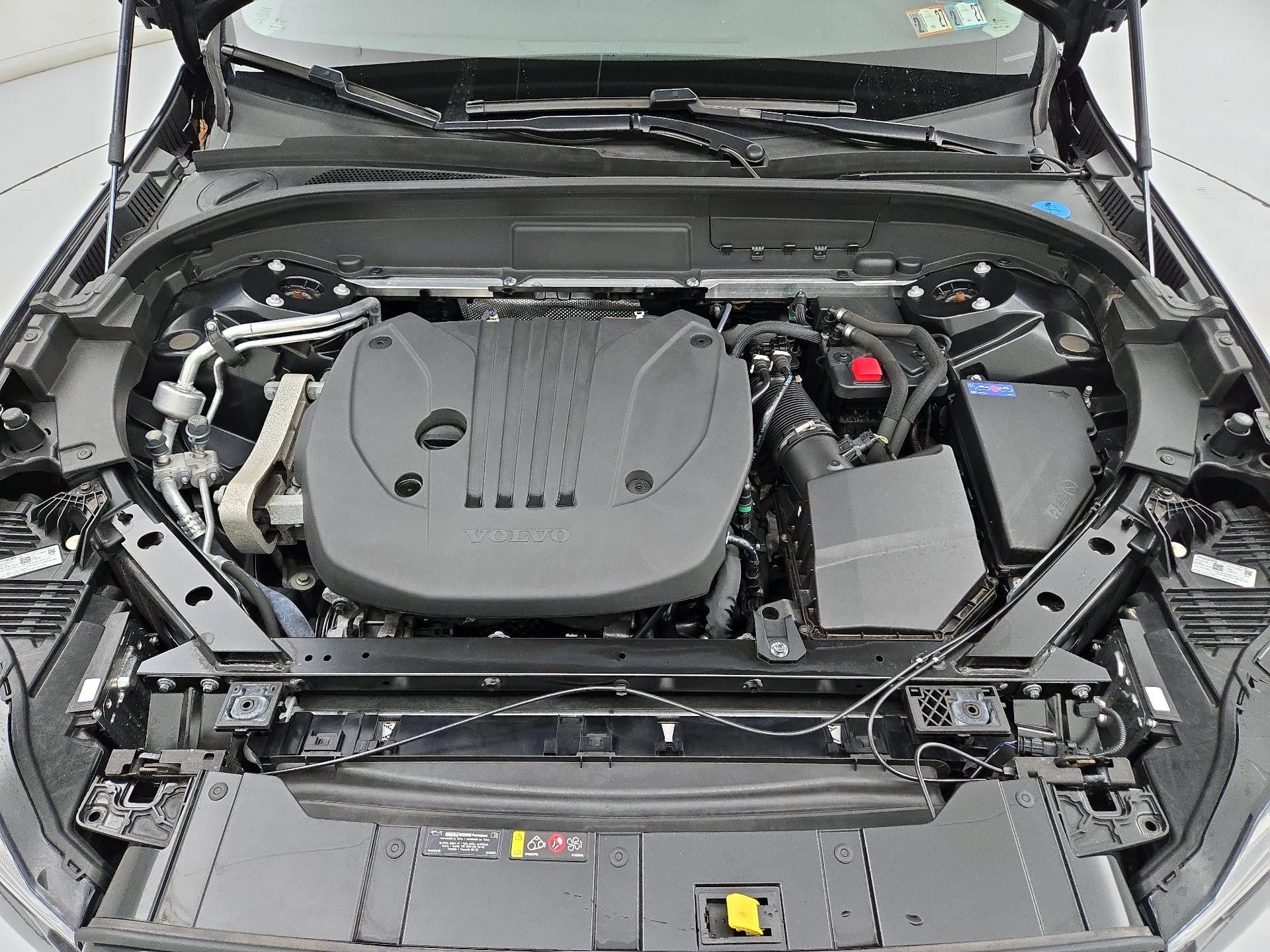 Thumbnail: 2024 Volvo XC60 - 20