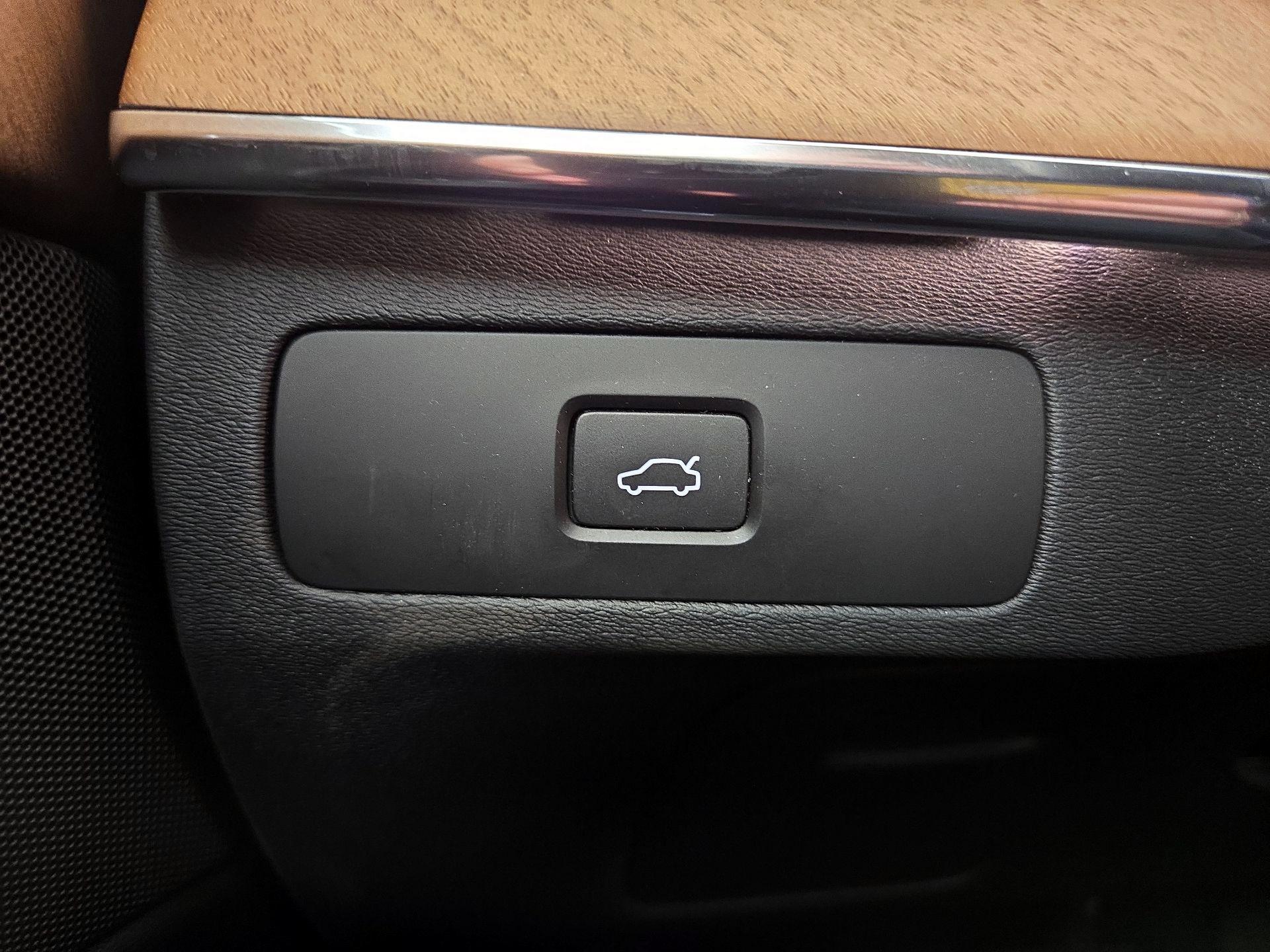 Thumbnail: 2023 Volvo XC90 - 13