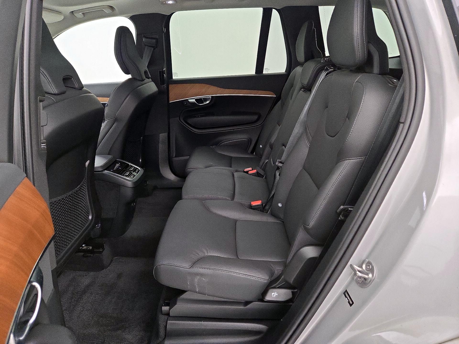 Thumbnail: 2023 Volvo XC90 - 20