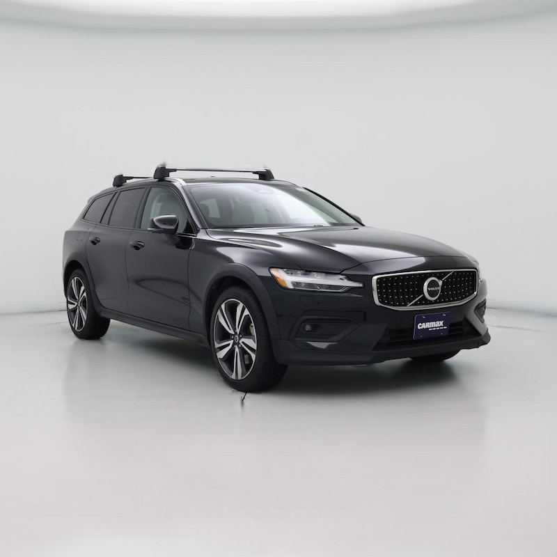 2023 Volvo V60 Cross Country B5 Plus