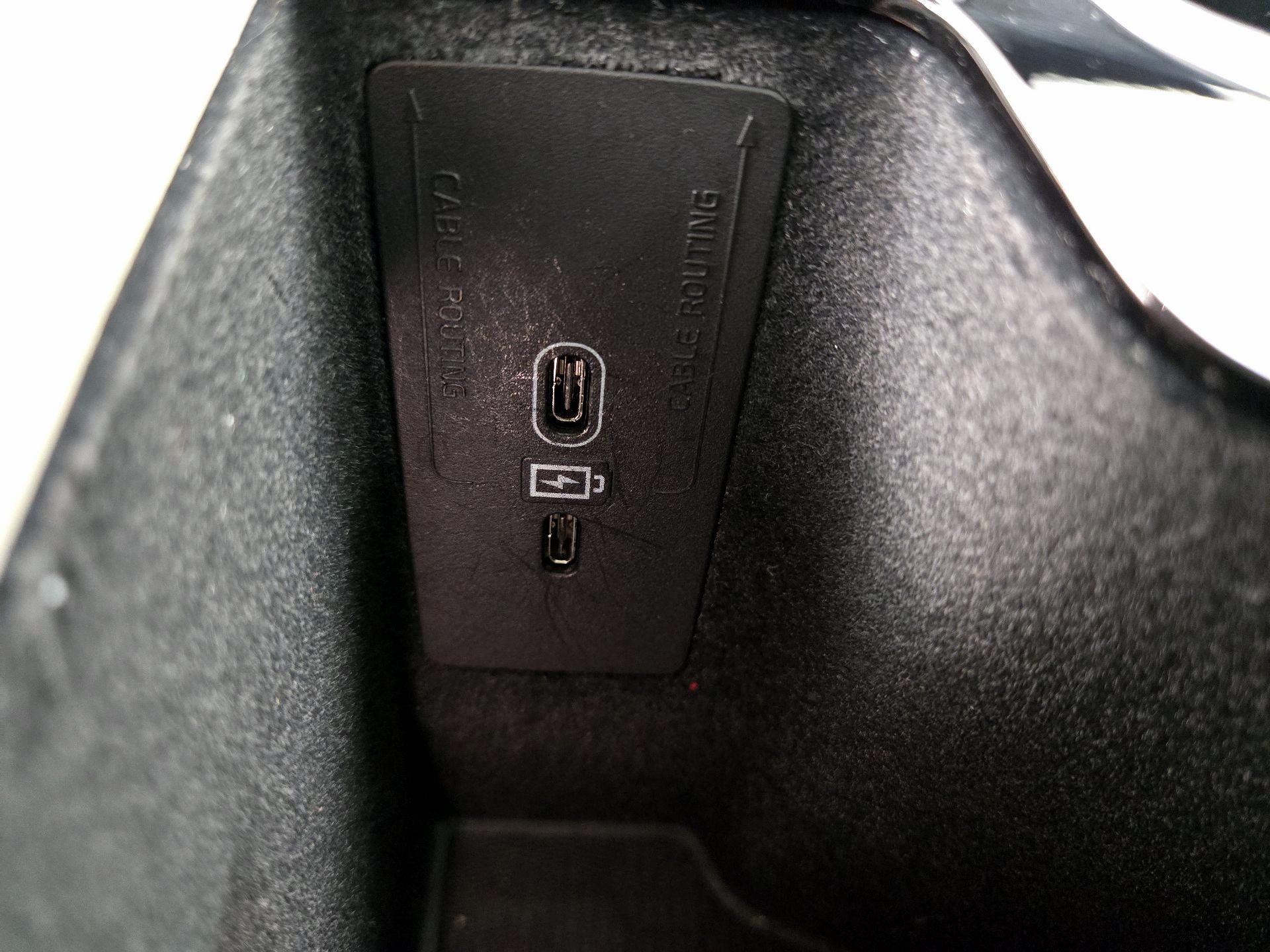 Thumbnail: 2023 Volvo S60 - 19