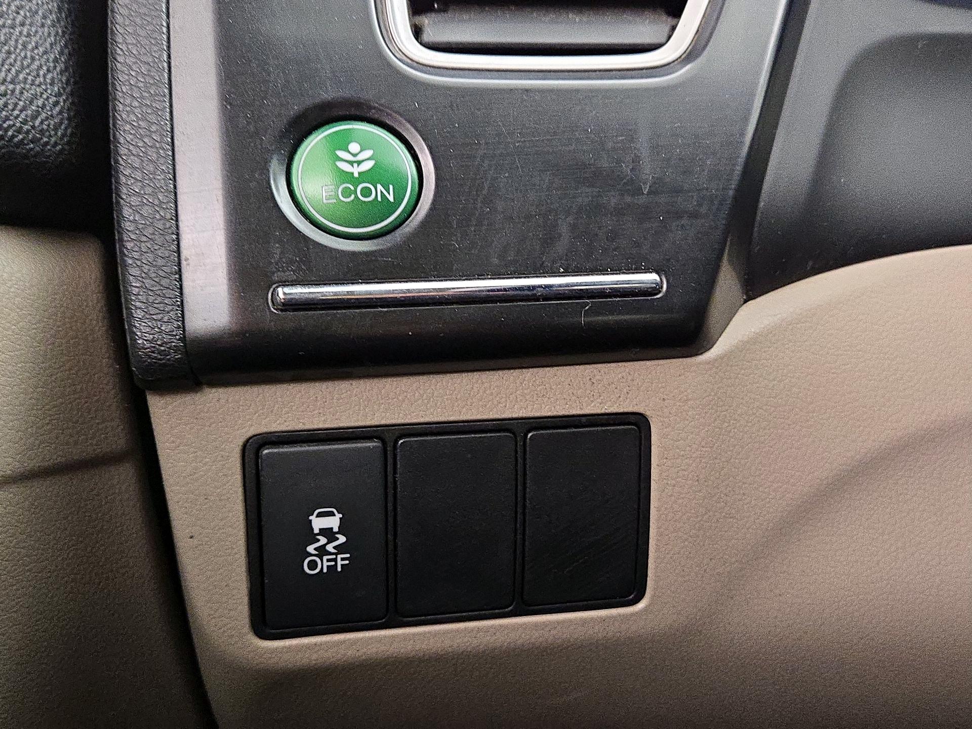 Thumbnail: 2015 Honda Civic - 14