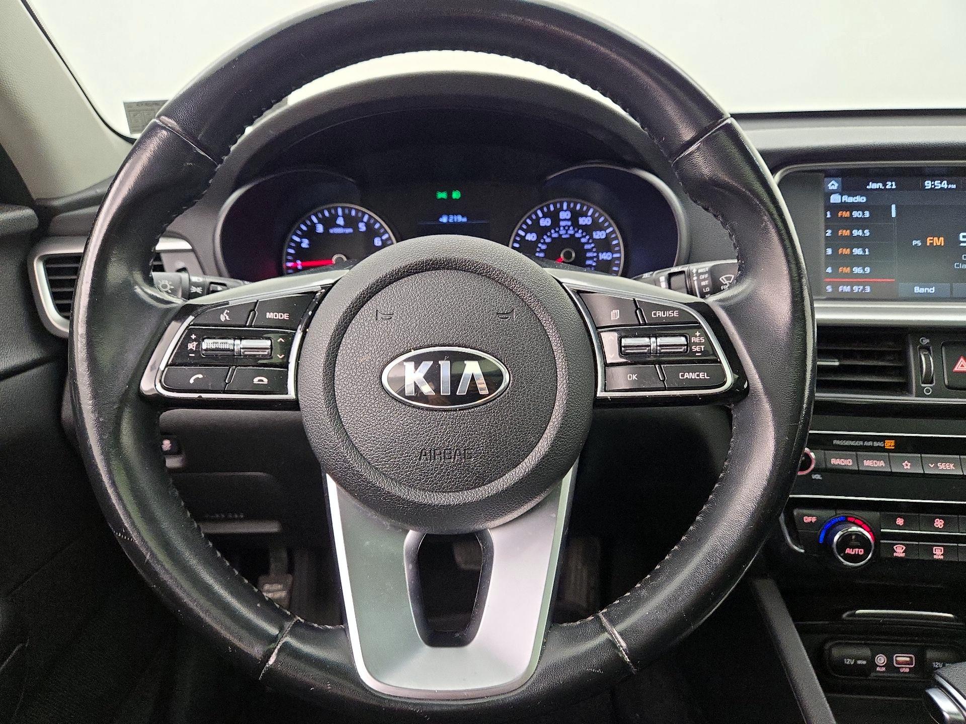 Thumbnail: 2019 Kia Optima - 10