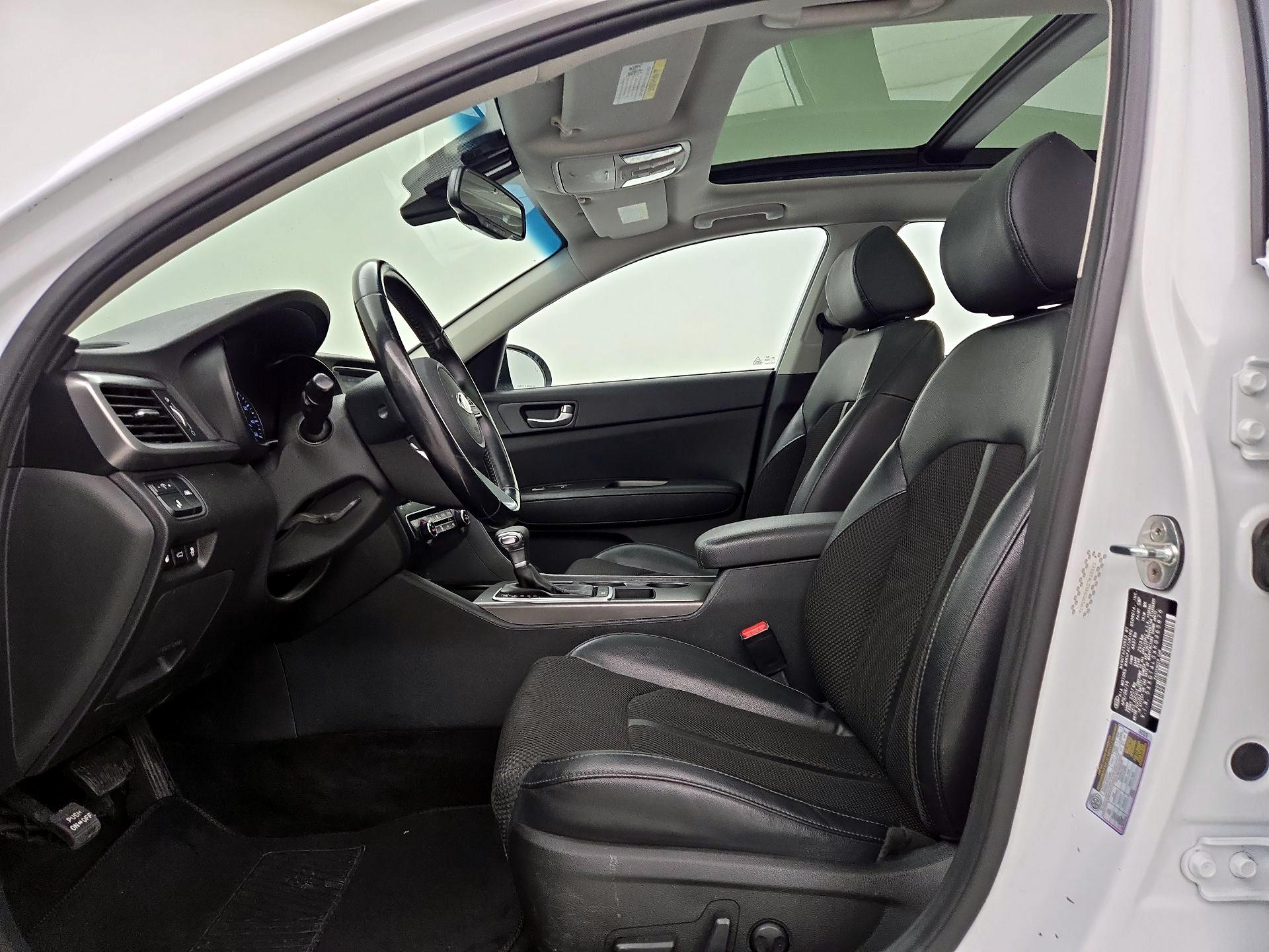 Thumbnail: 2019 Kia Optima - 11