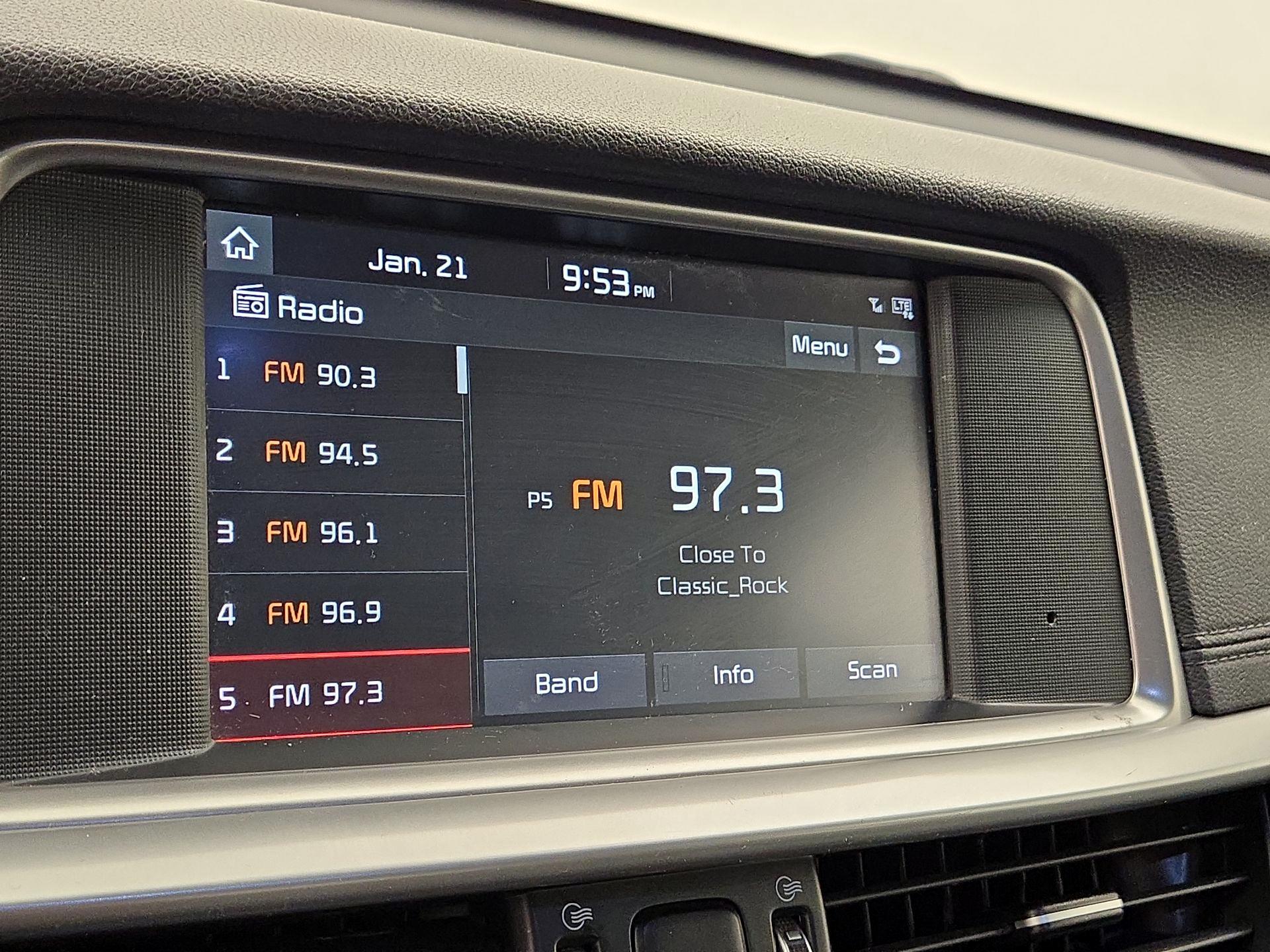 Thumbnail: 2019 Kia Optima - 14