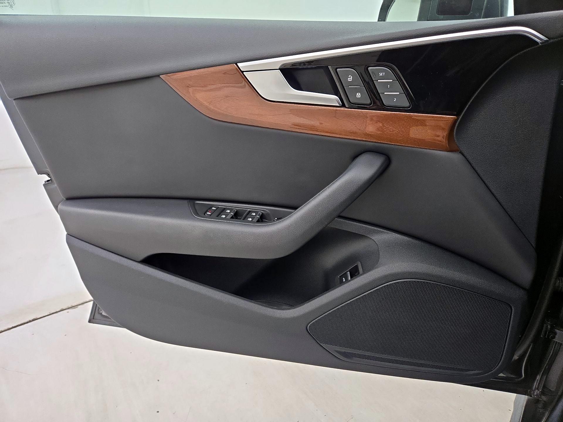 Thumbnail: 2023 Audi A4 - 12