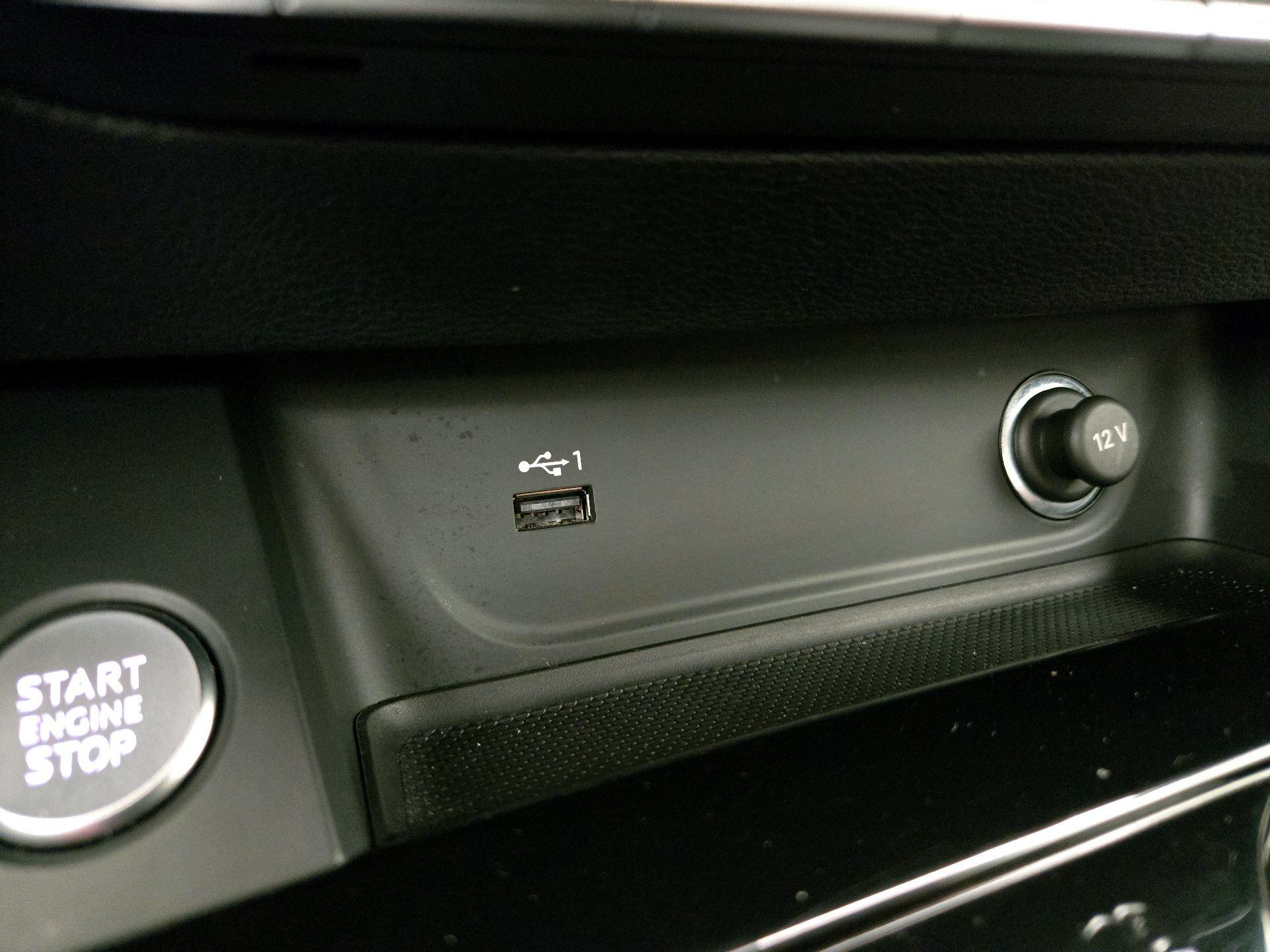 Thumbnail: 2023 Audi A4 - 18