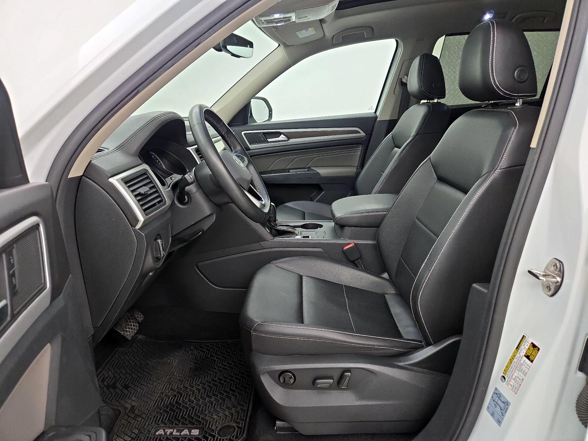 Thumbnail: 2021 Volkswagen Atlas - 11