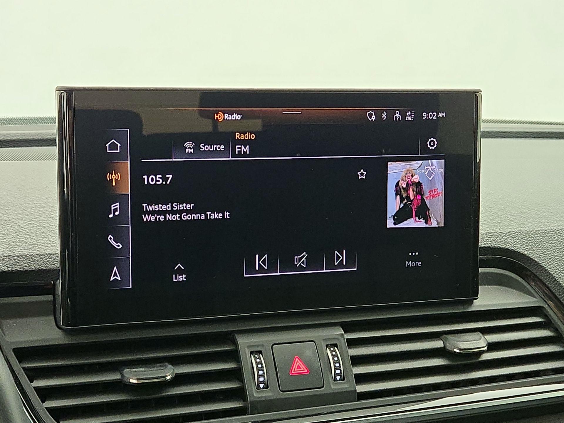 Thumbnail: 2023 Audi Q5 - 16