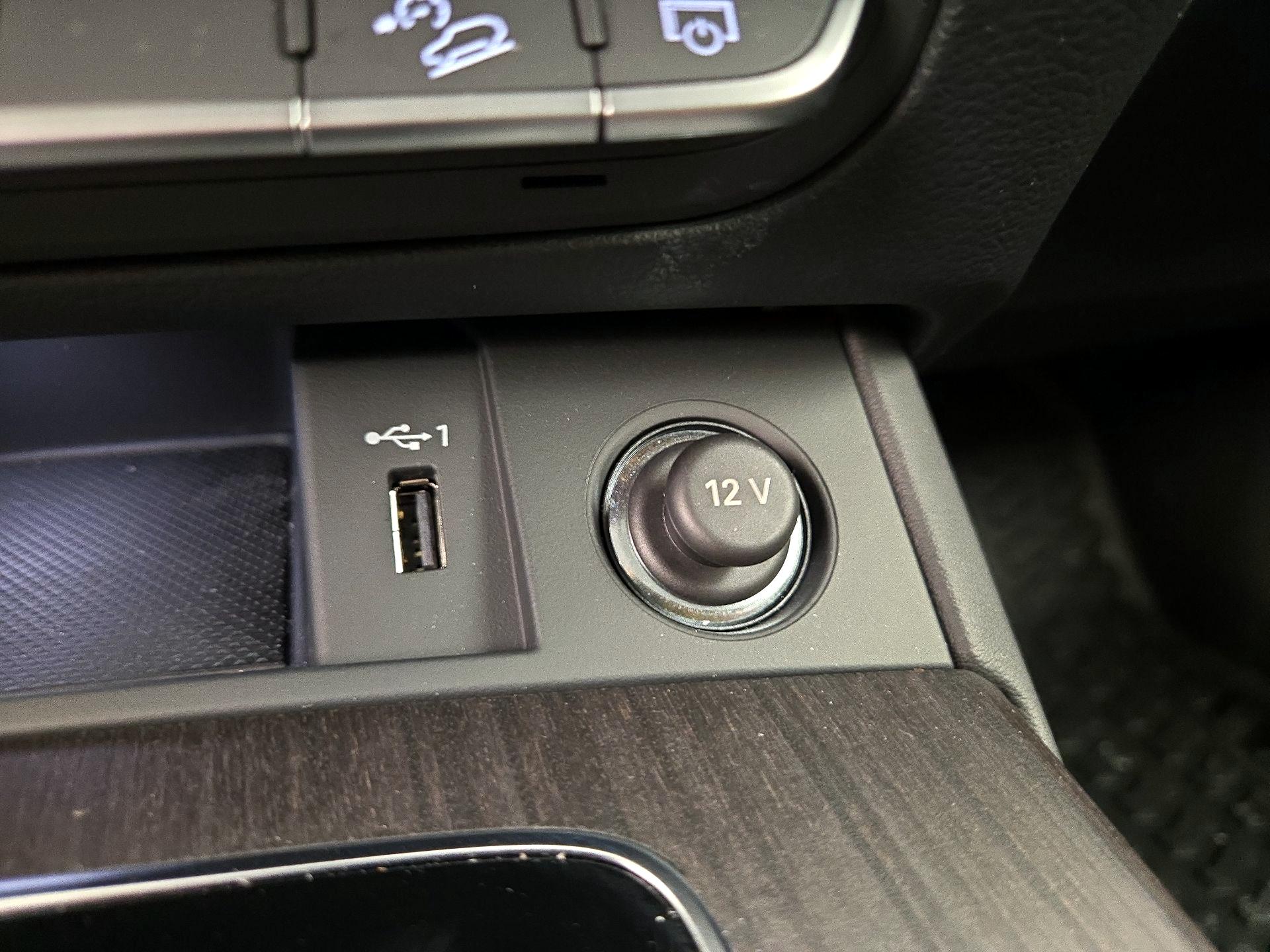 Thumbnail: 2023 Audi Q5 - 19