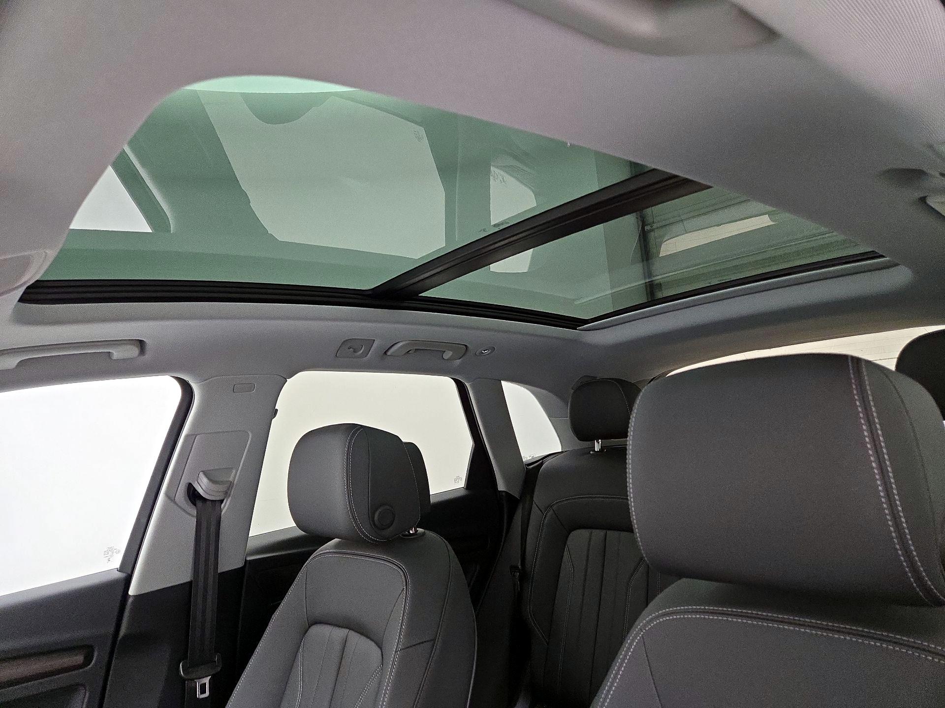 Thumbnail: 2023 Audi Q5 - 20