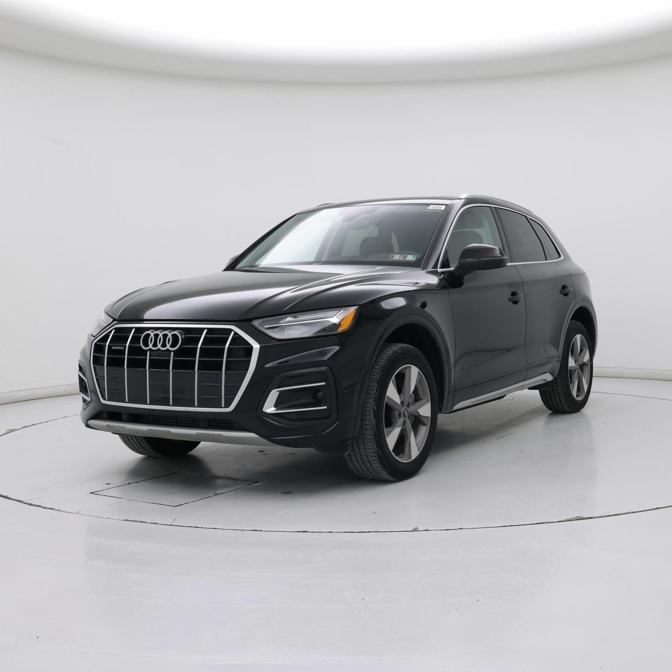 Thumbnail: 2023 Audi Q5 - 4