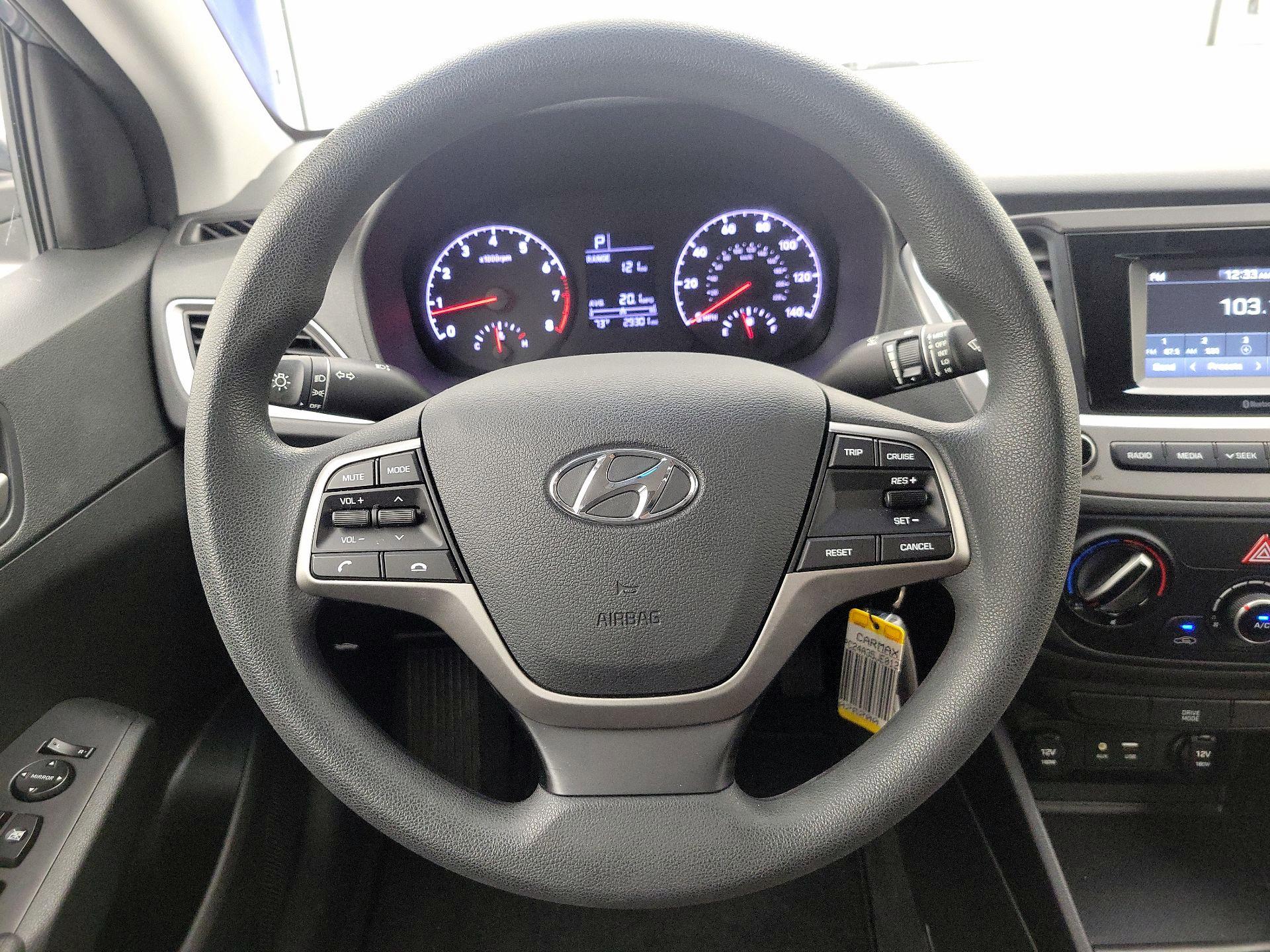 Thumbnail: 2018 Hyundai Accent - 10