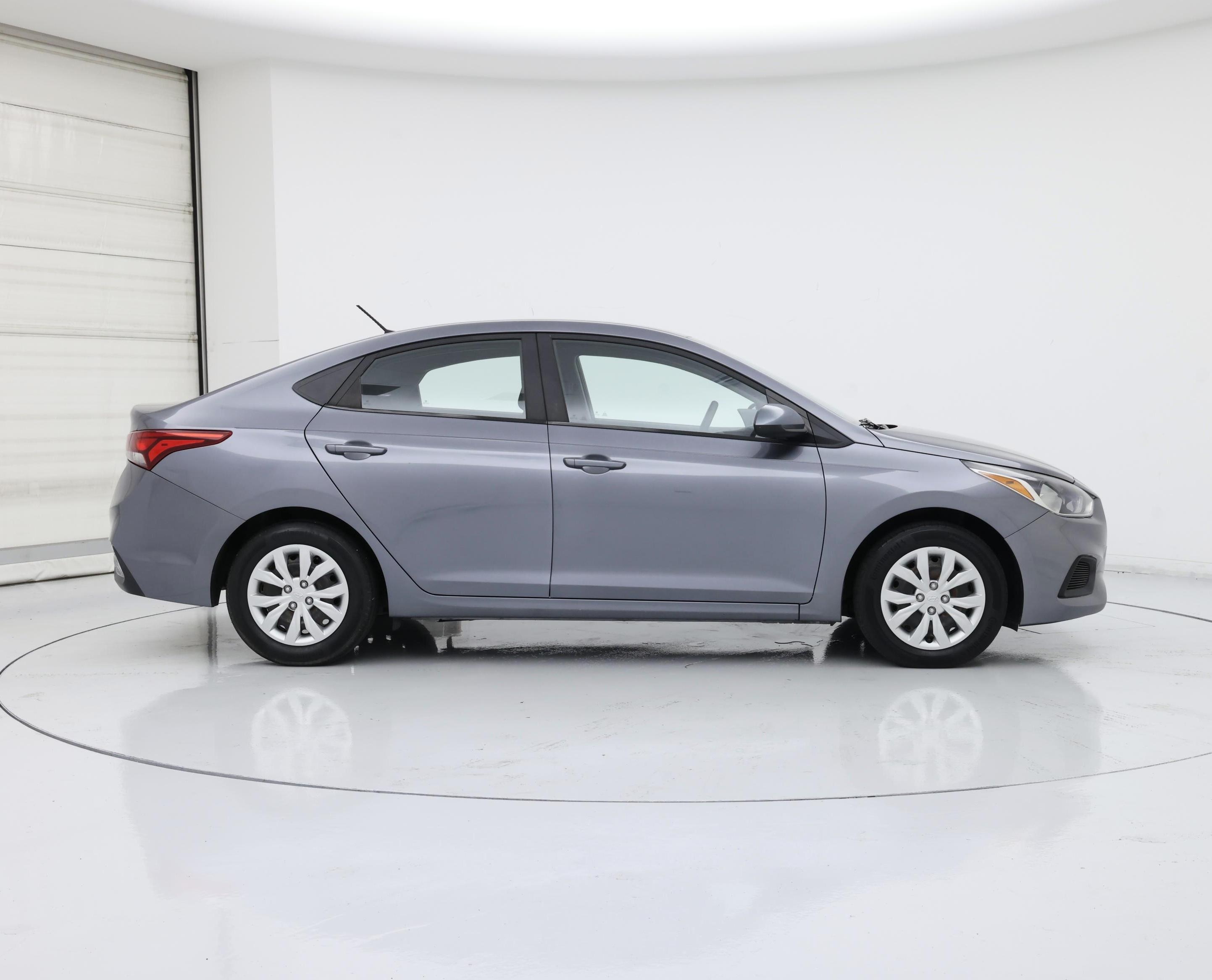 Thumbnail: 2018 Hyundai Accent - 7