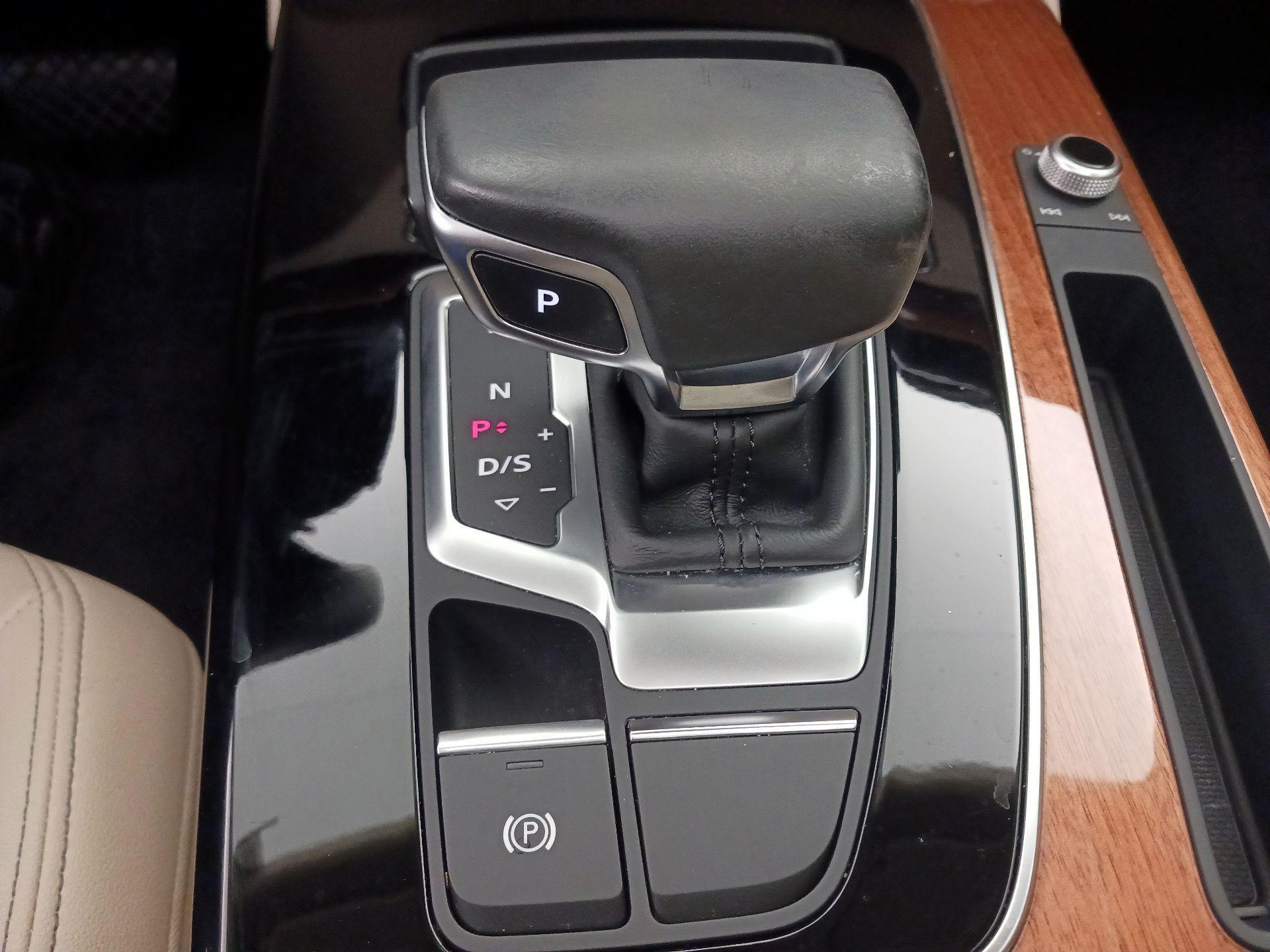 Thumbnail: 2021 Audi Q5 - 17