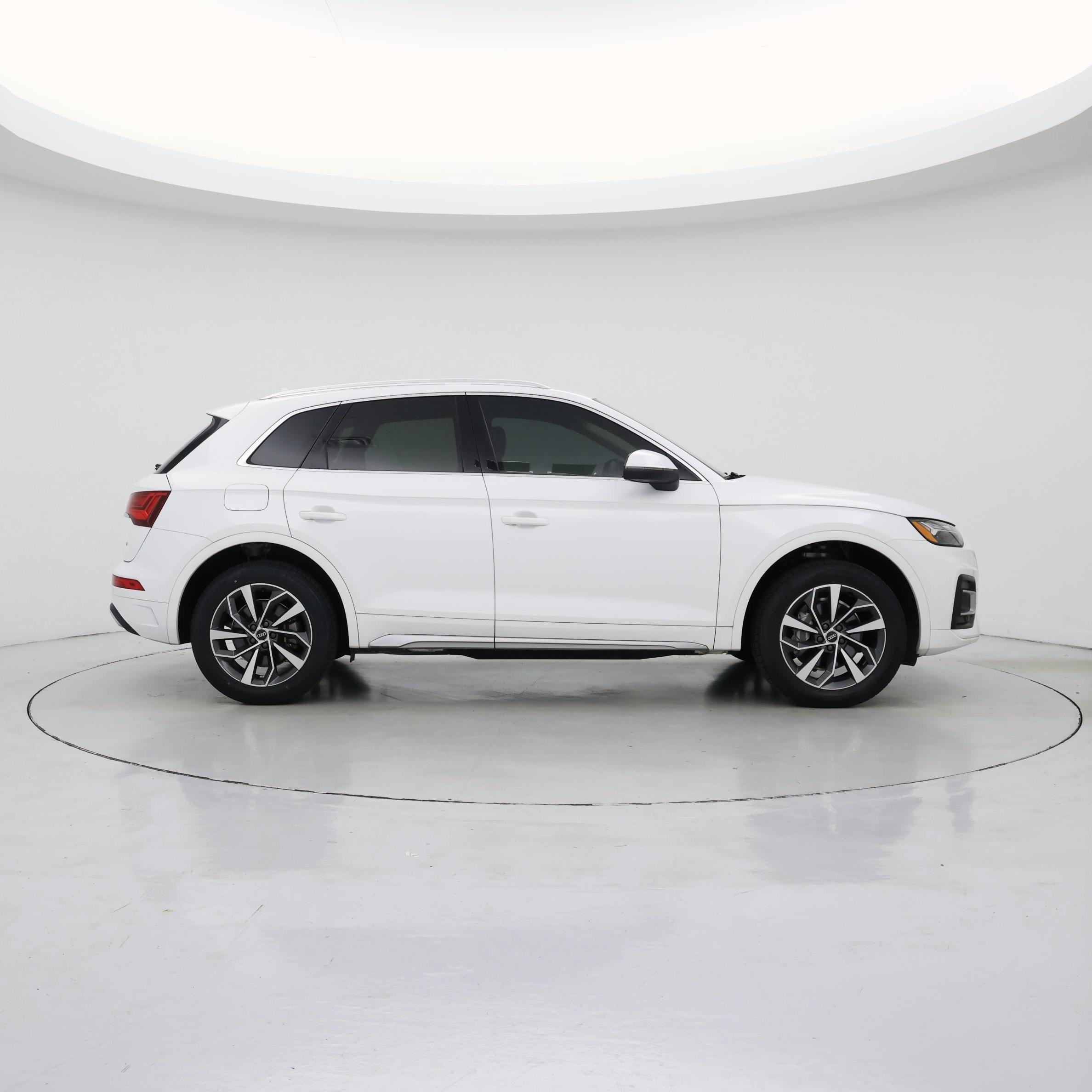 Thumbnail: 2021 Audi Q5 - 7