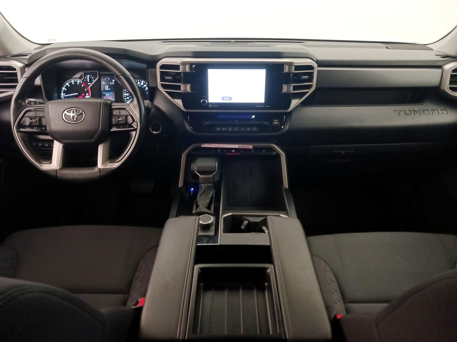 Thumbnail: 2024 Toyota Tundra - 9