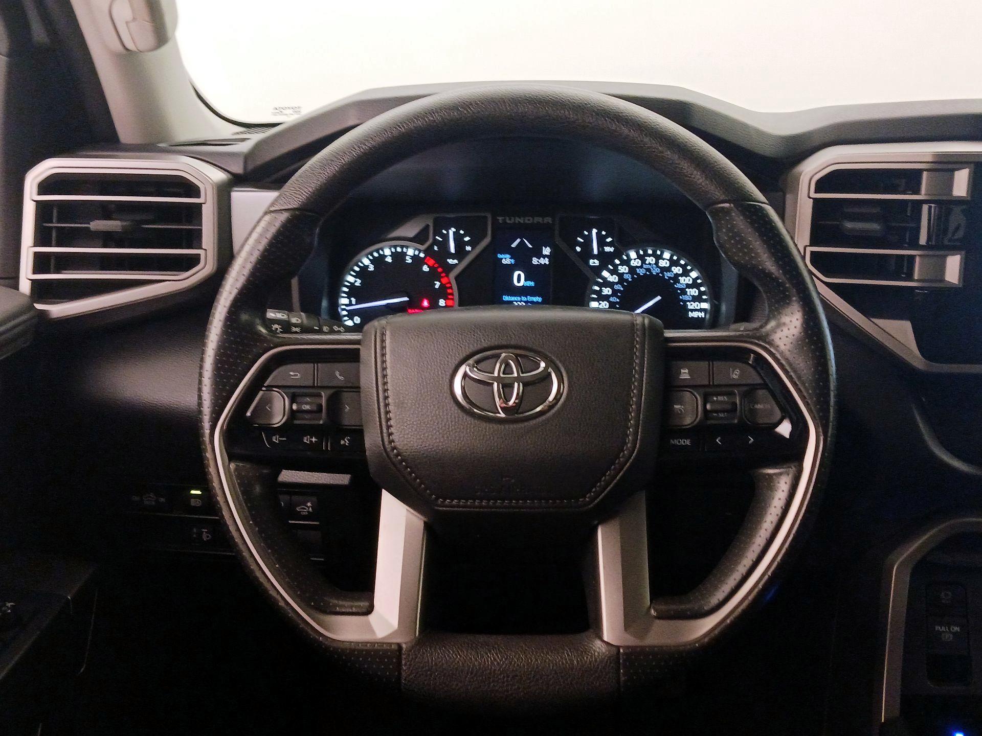 Thumbnail: 2024 Toyota Tundra - 10