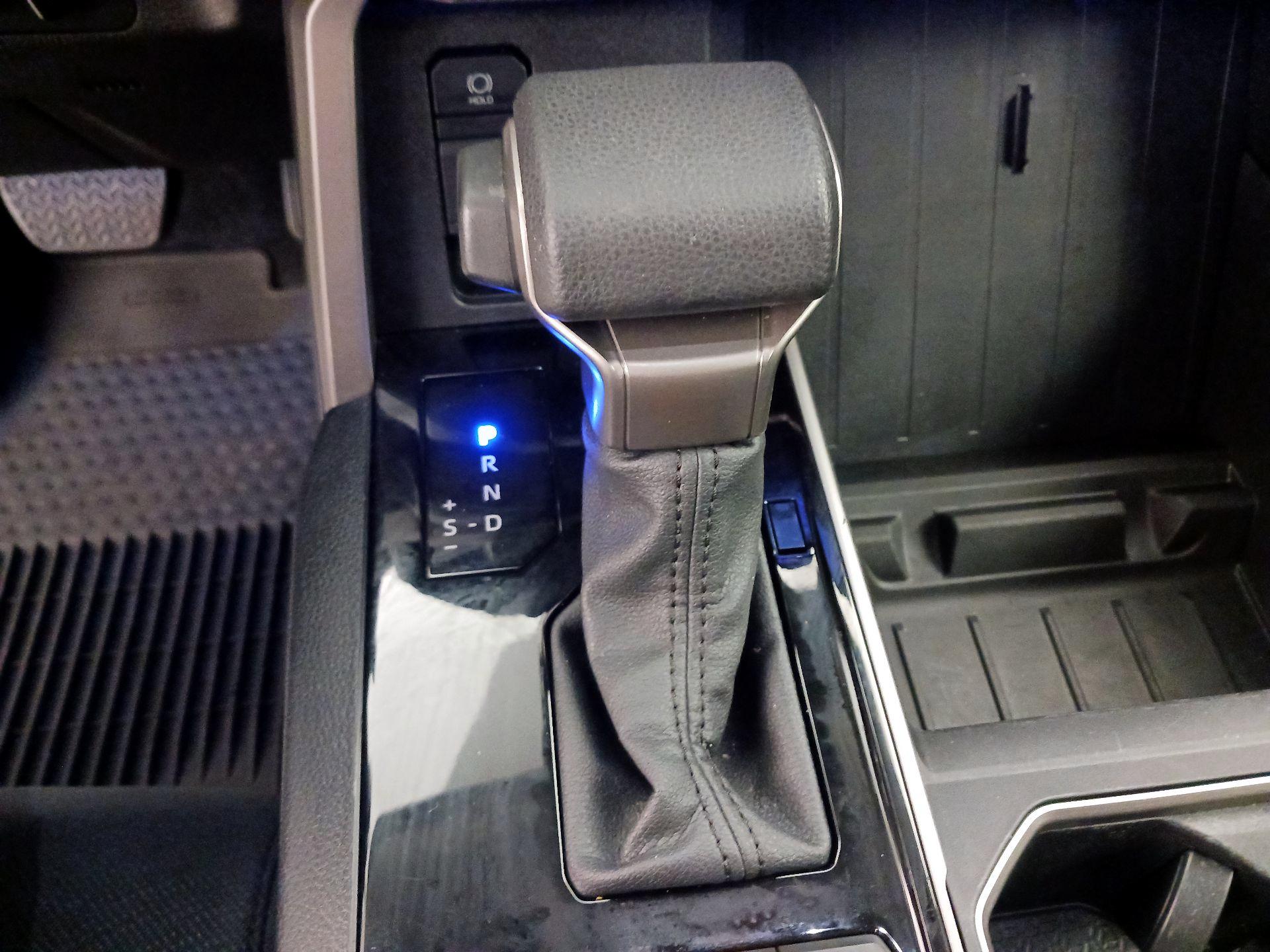 Thumbnail: 2024 Toyota Tundra - 17