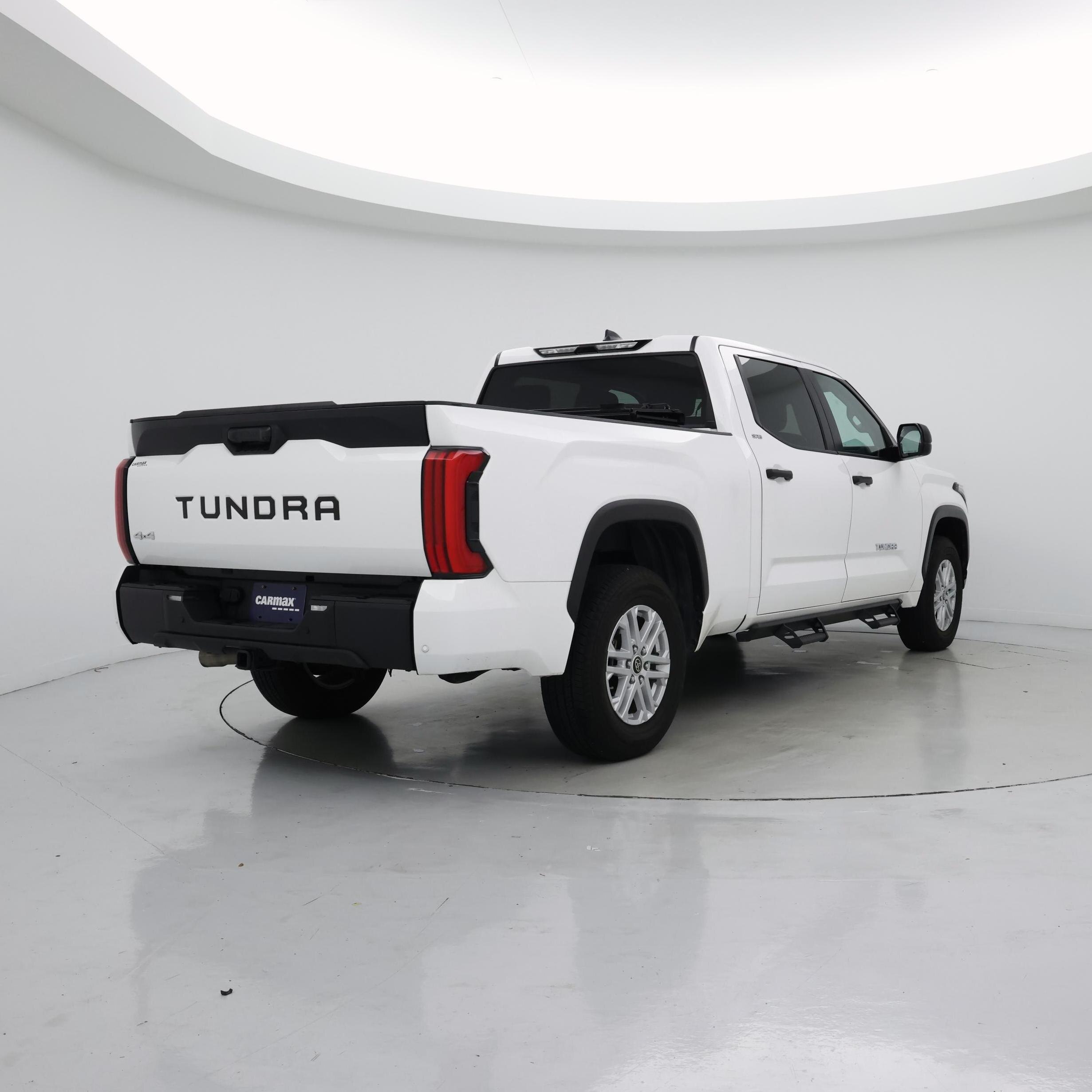 Thumbnail: 2024 Toyota Tundra - 8