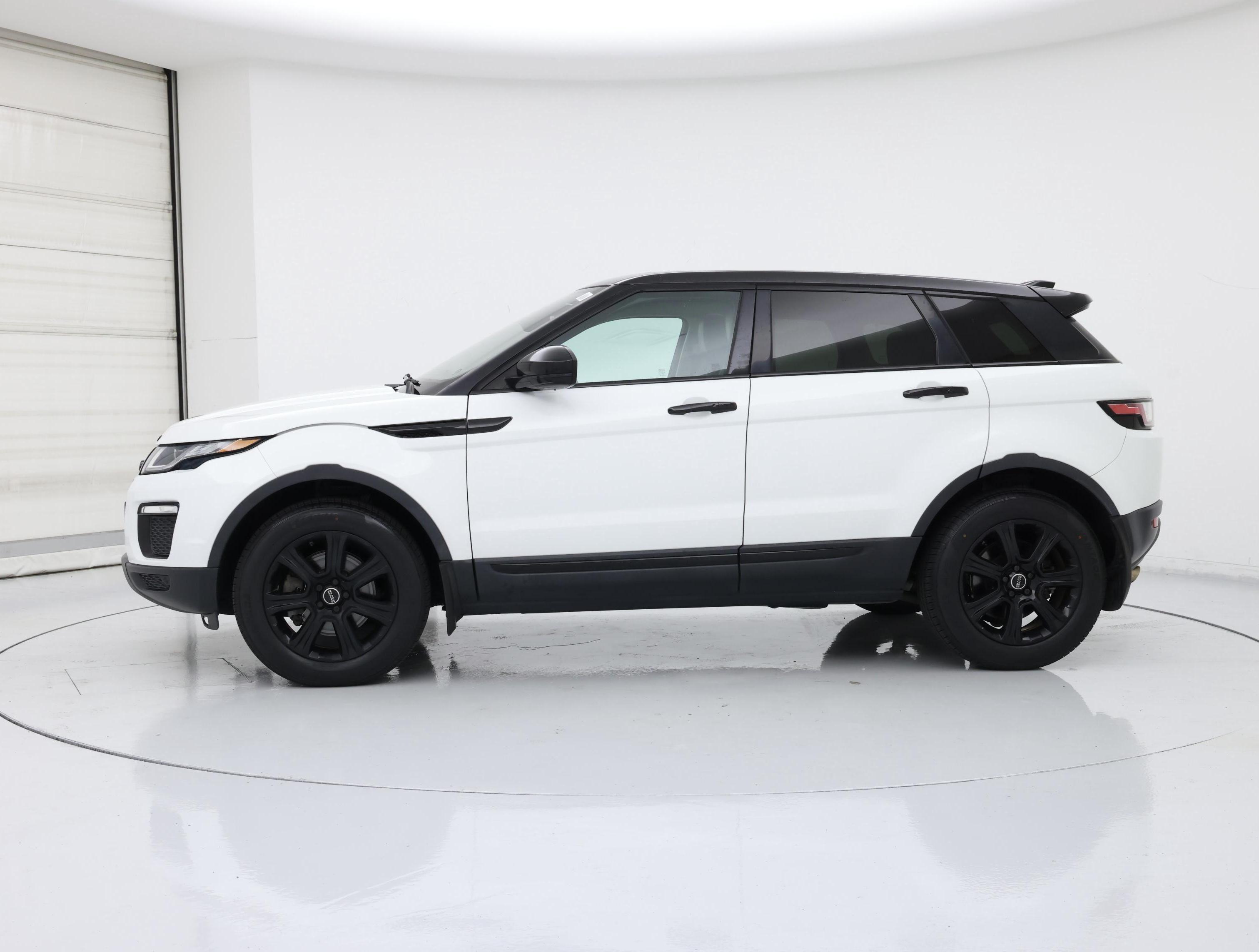 Thumbnail: 2017 Land Rover Range Rover Evoque - 3