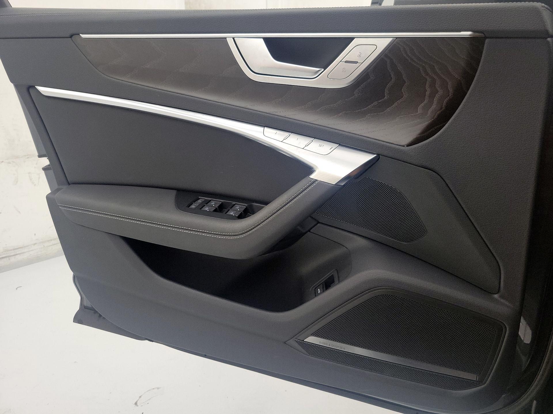 Thumbnail: 2019 Audi A6 - 12