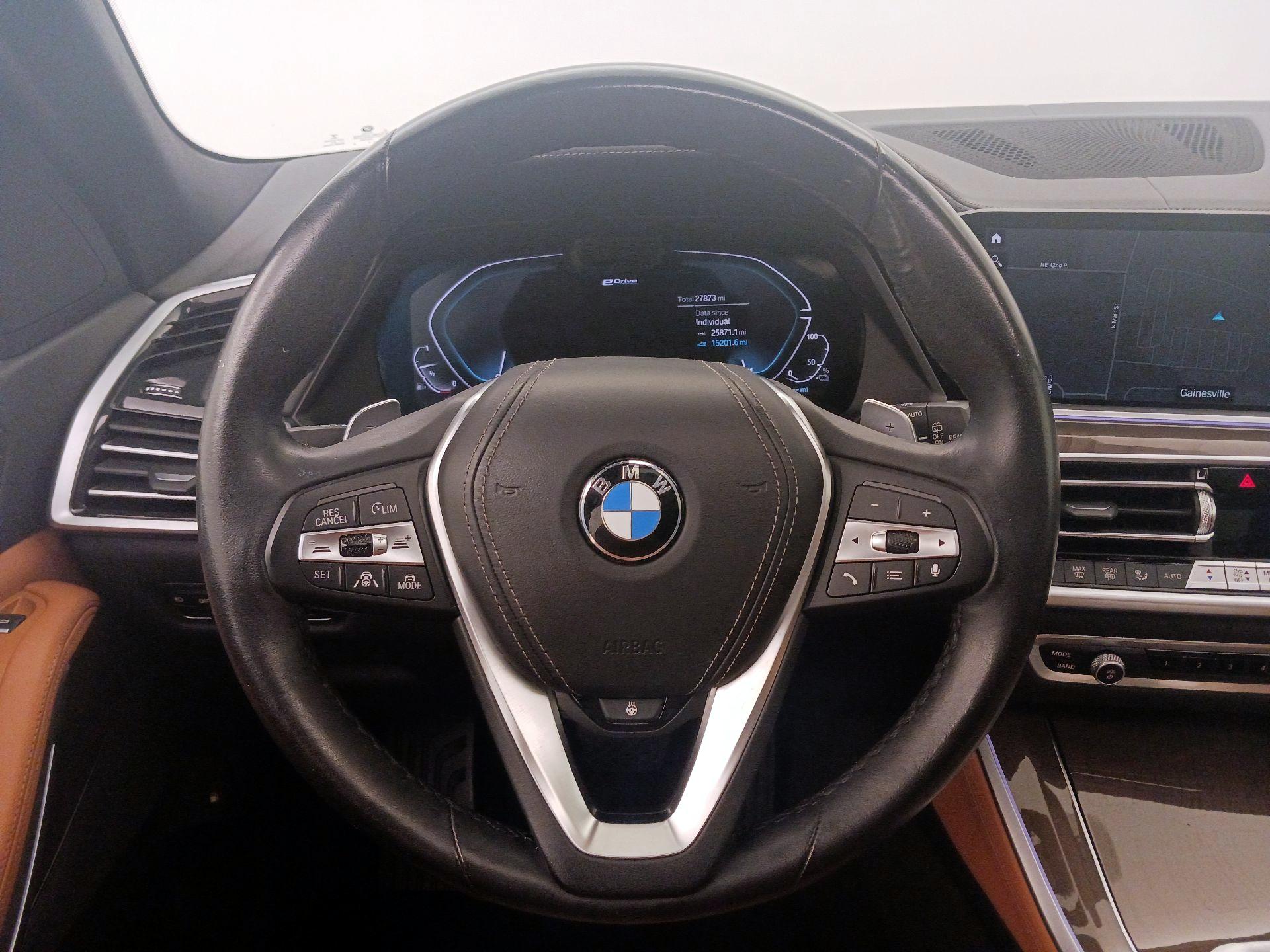 Thumbnail: 2021 BMW X5 - 10