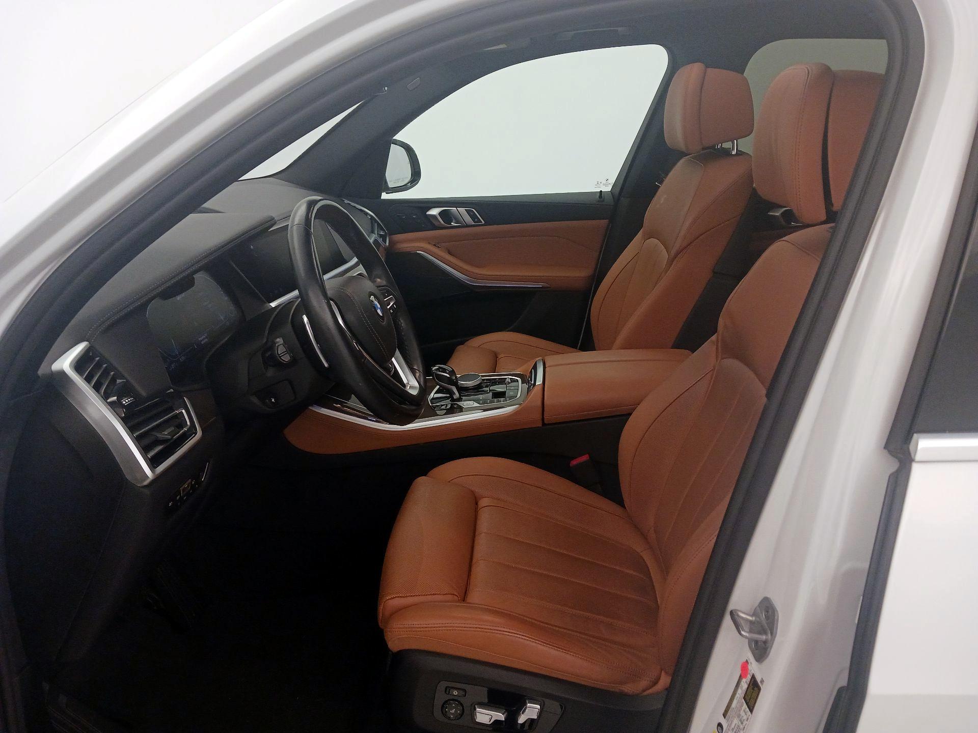Thumbnail: 2021 BMW X5 - 11
