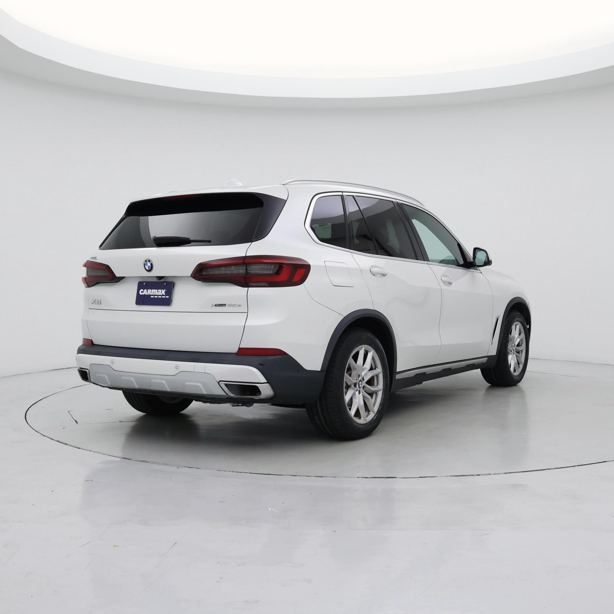 Thumbnail: 2021 BMW X5 - 8