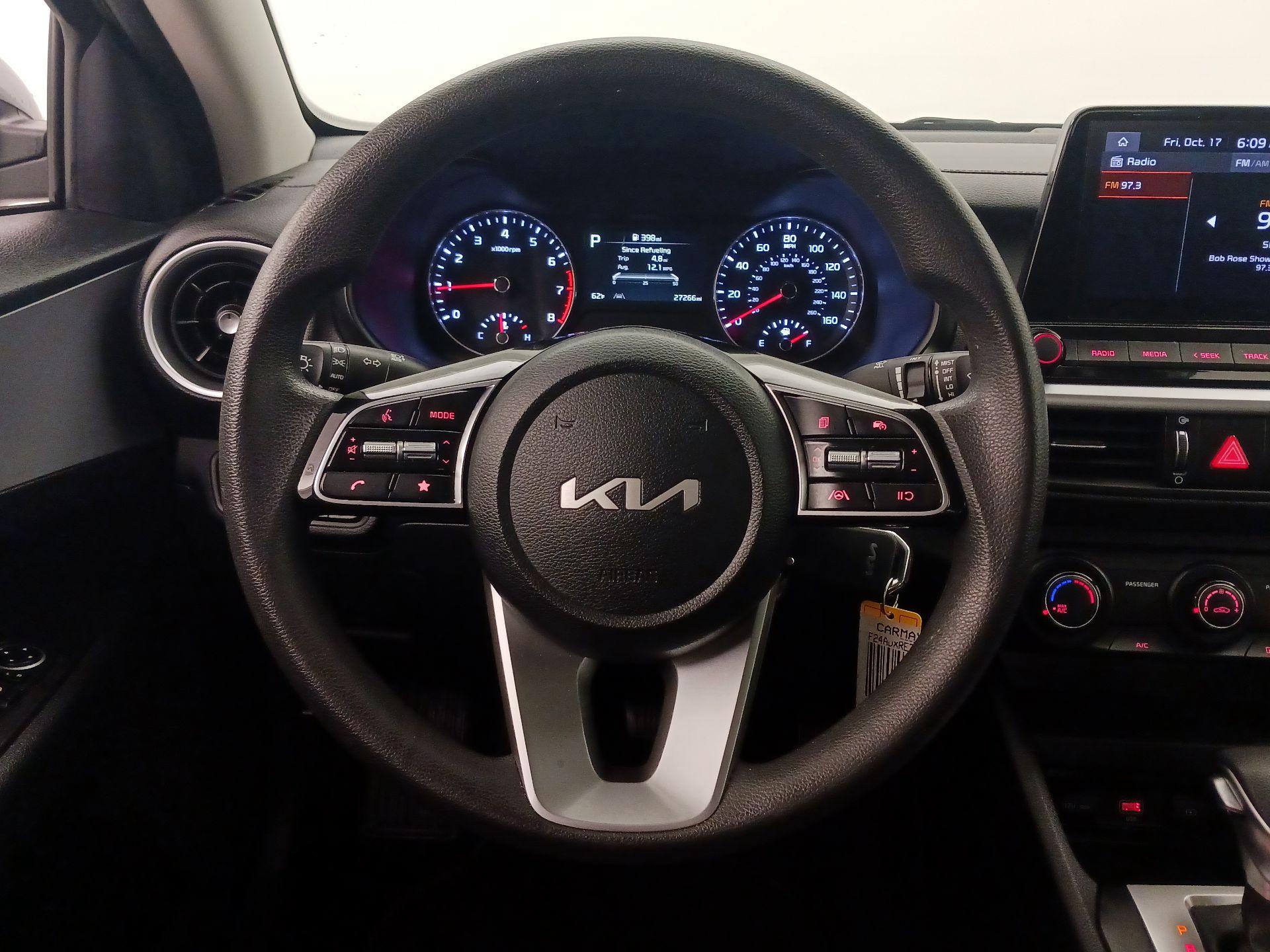 Thumbnail: 2024 Kia Forte - 10