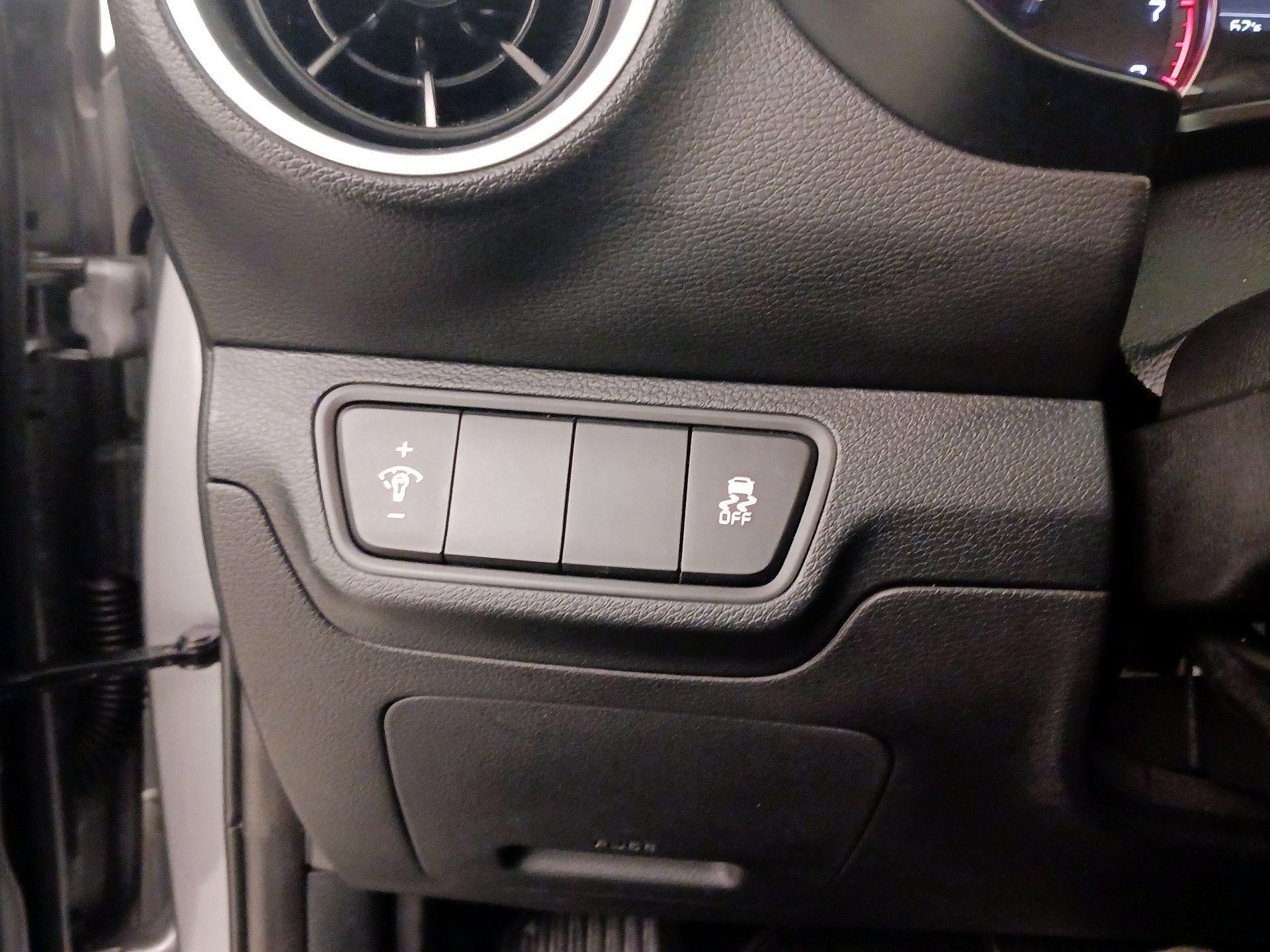 Thumbnail: 2024 Kia Forte - 13