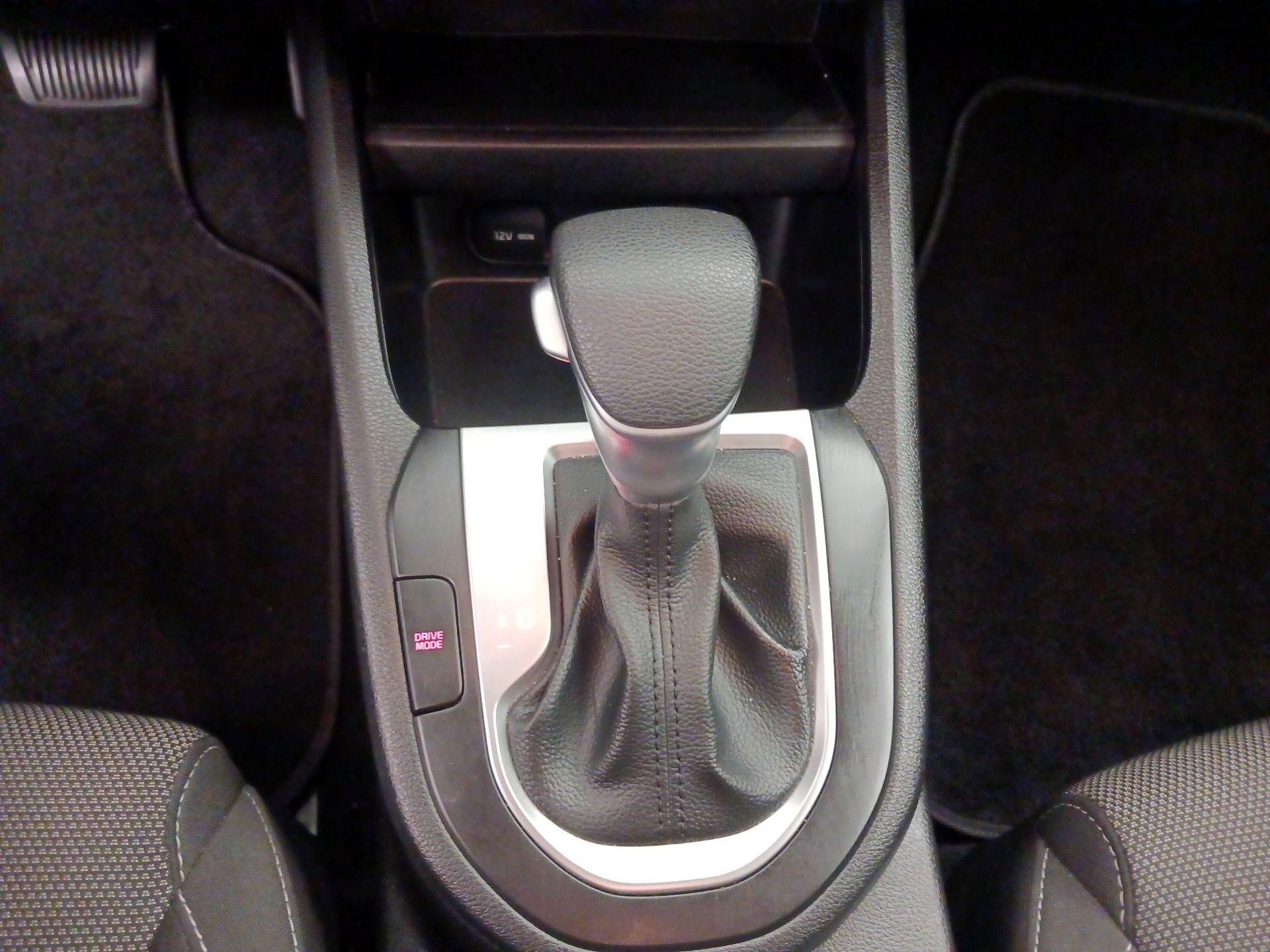 Thumbnail: 2024 Kia Forte - 17