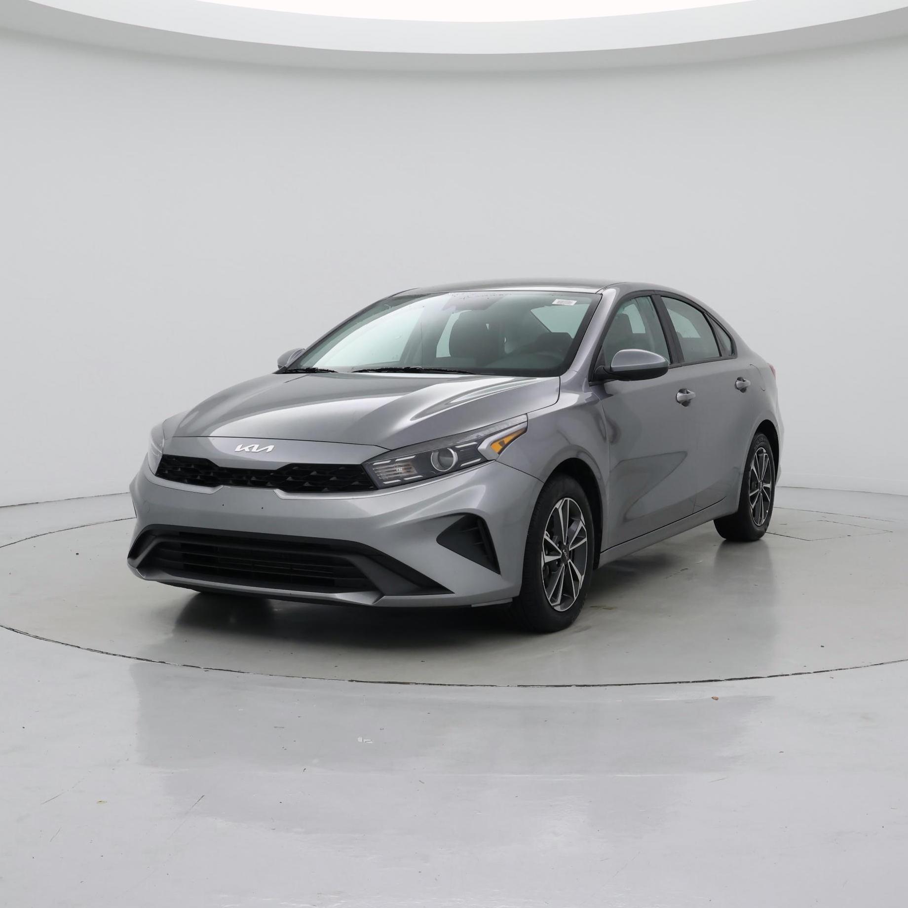 Thumbnail: 2024 Kia Forte - 4