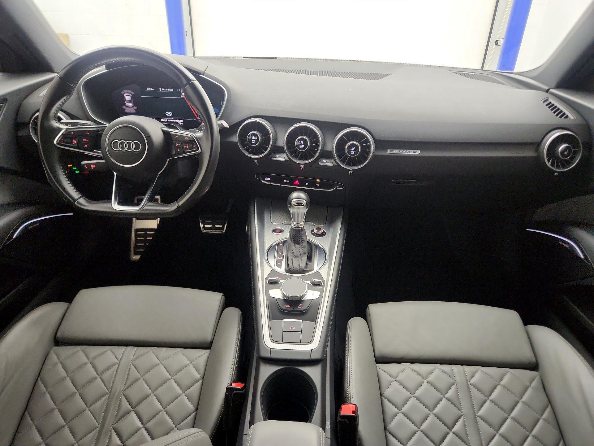 Thumbnail: 2017 Audi TT - 9