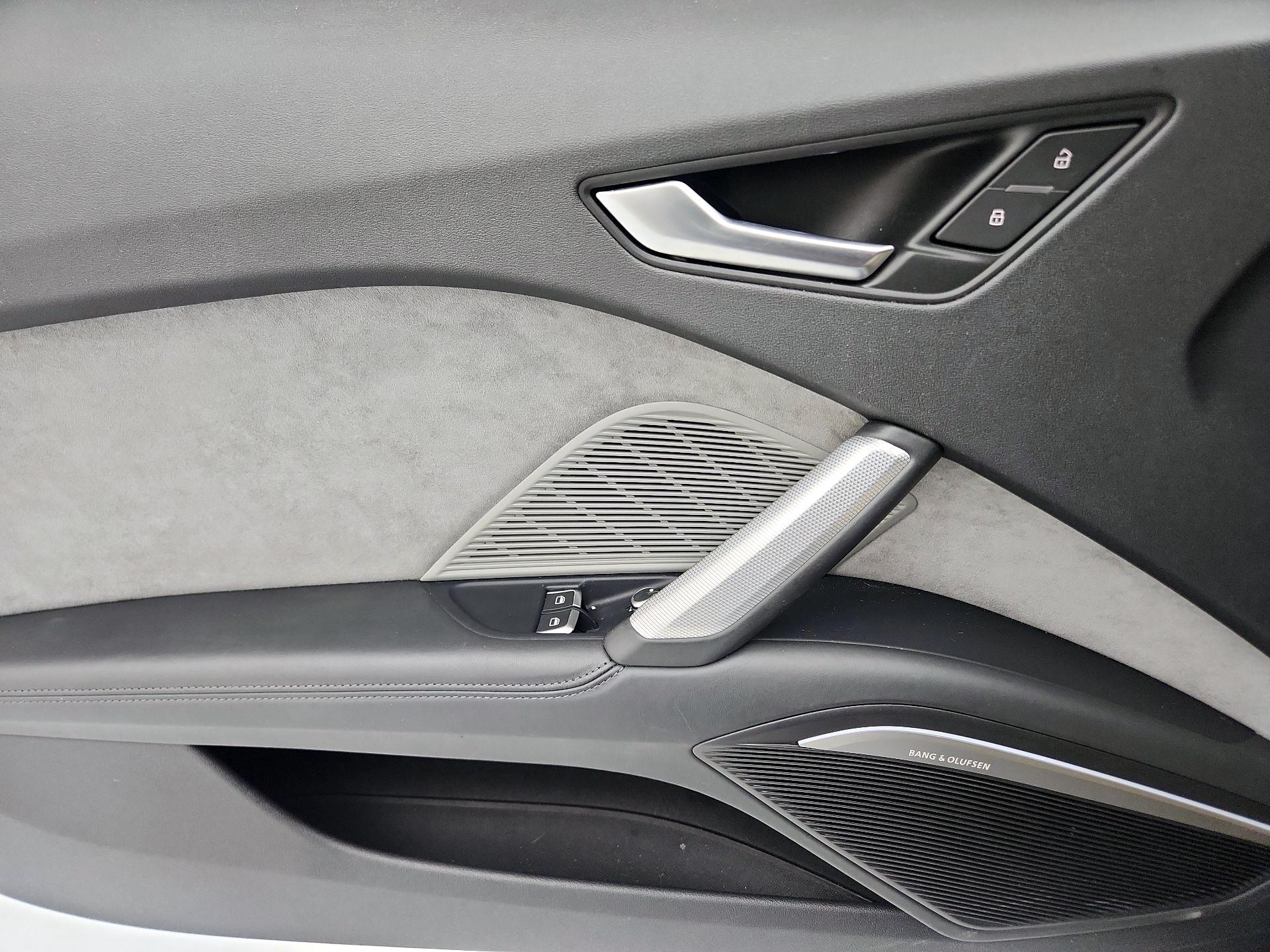 Thumbnail: 2017 Audi TT - 12