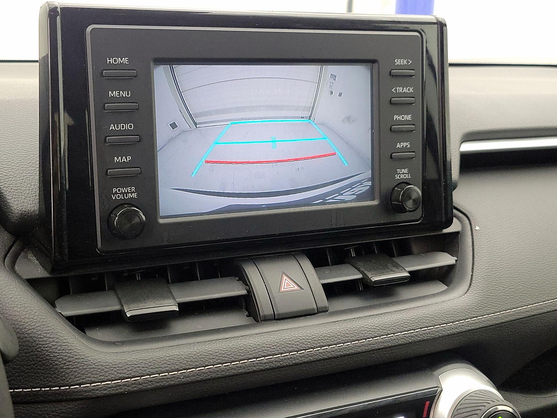 Thumbnail: 2019 Toyota RAV4 - 14