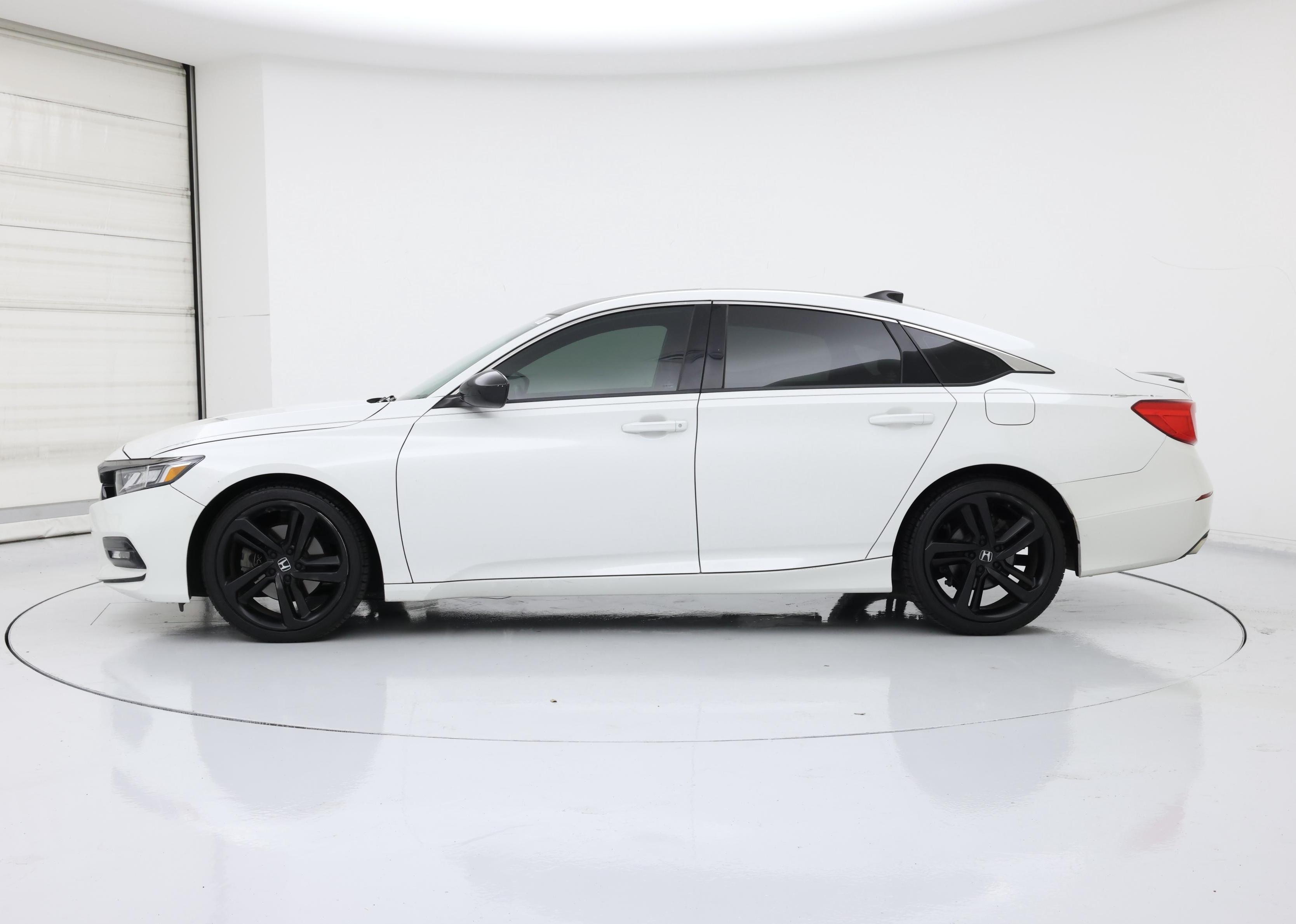 Thumbnail: 2018 Honda Accord - 3
