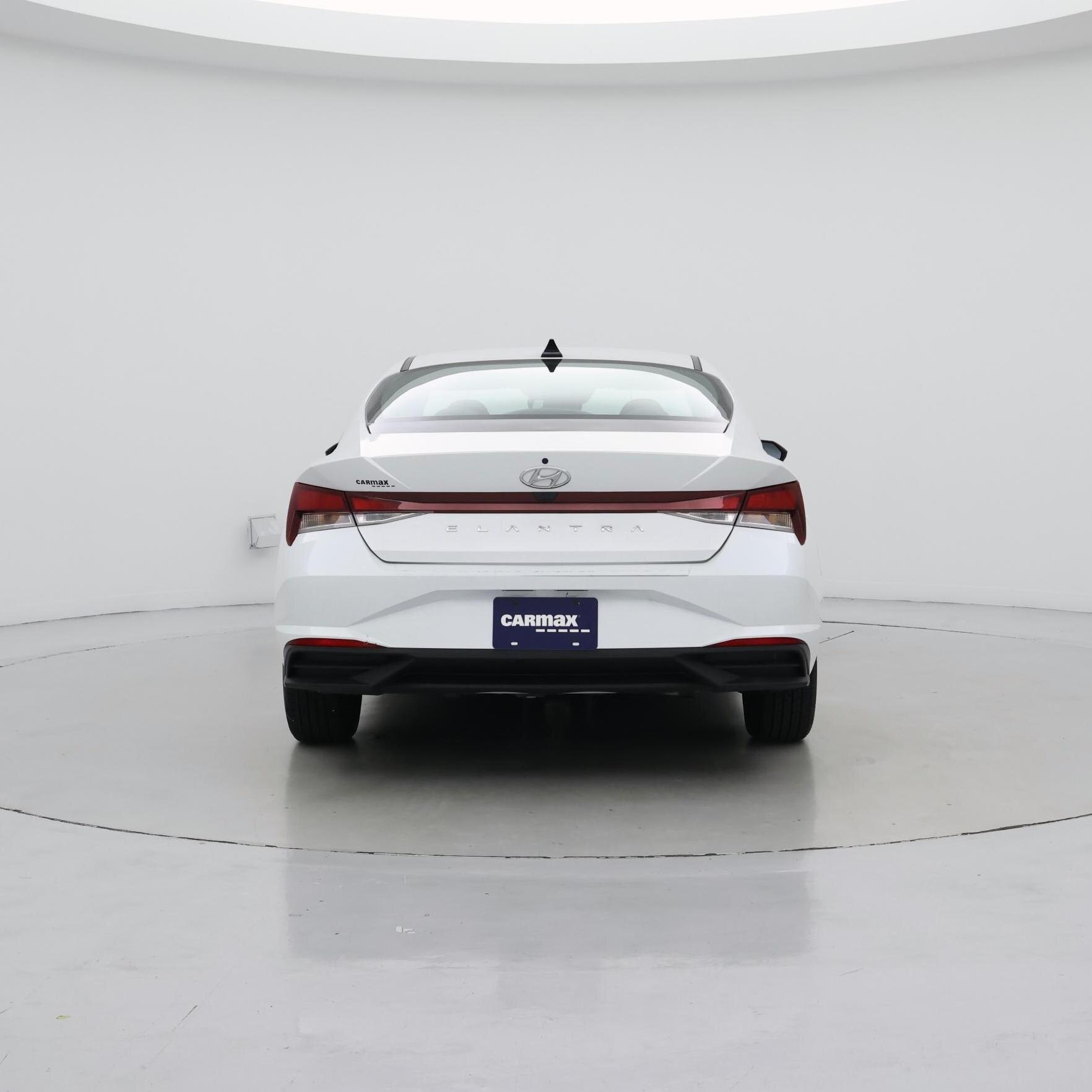 Thumbnail: 2023 Hyundai Elantra - 6