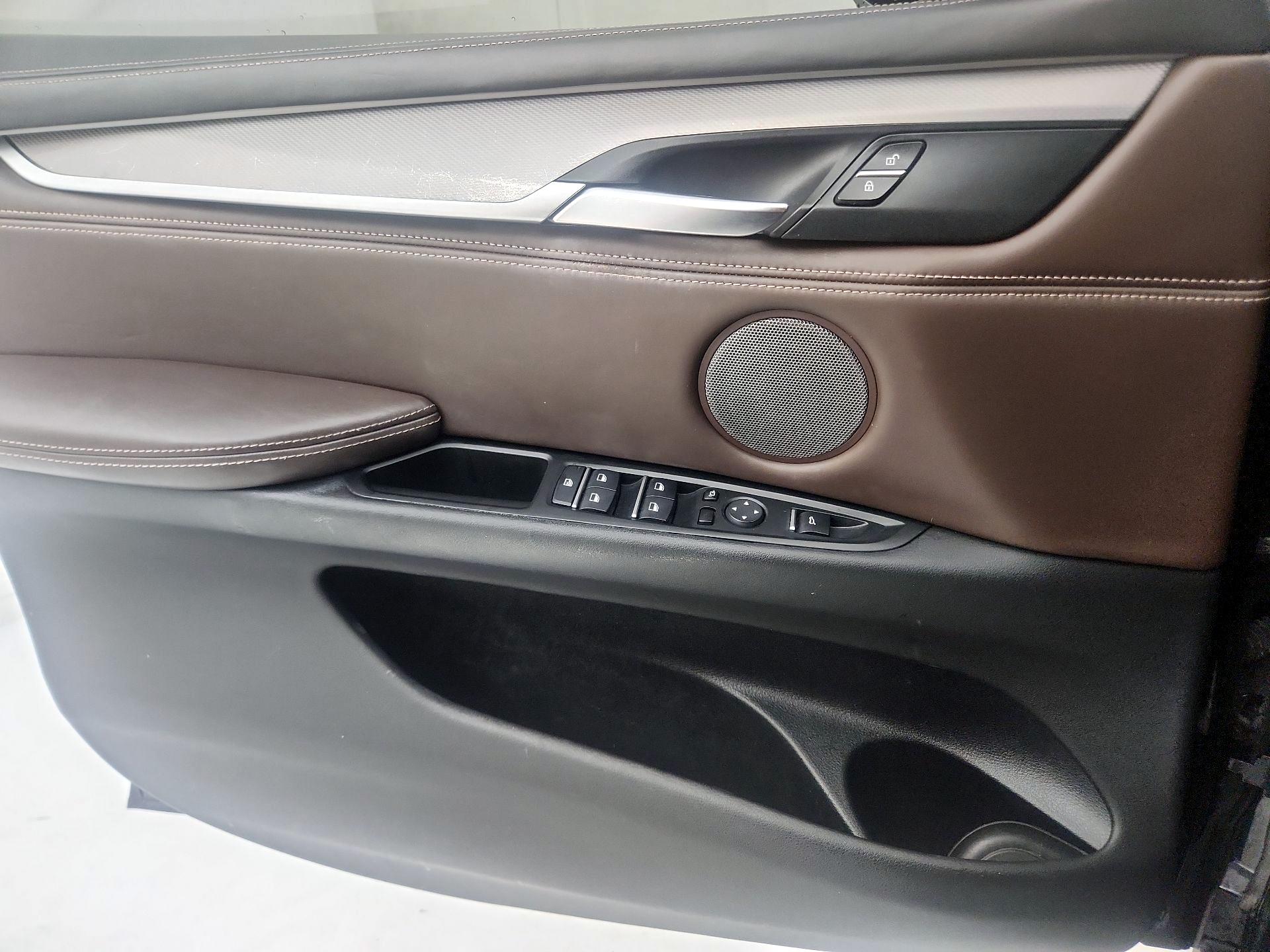 Thumbnail: 2018 BMW X5 - 12