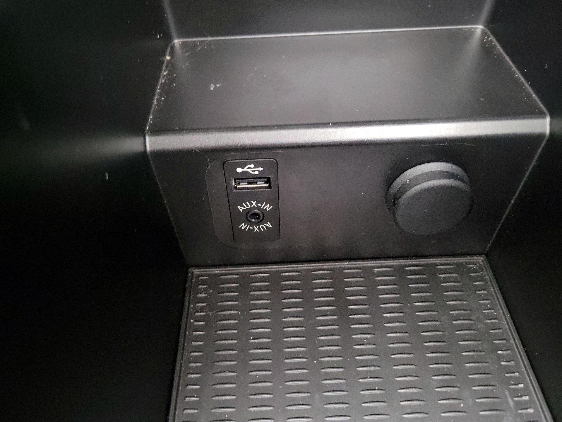 Thumbnail: 2016 BMW X3 - 19