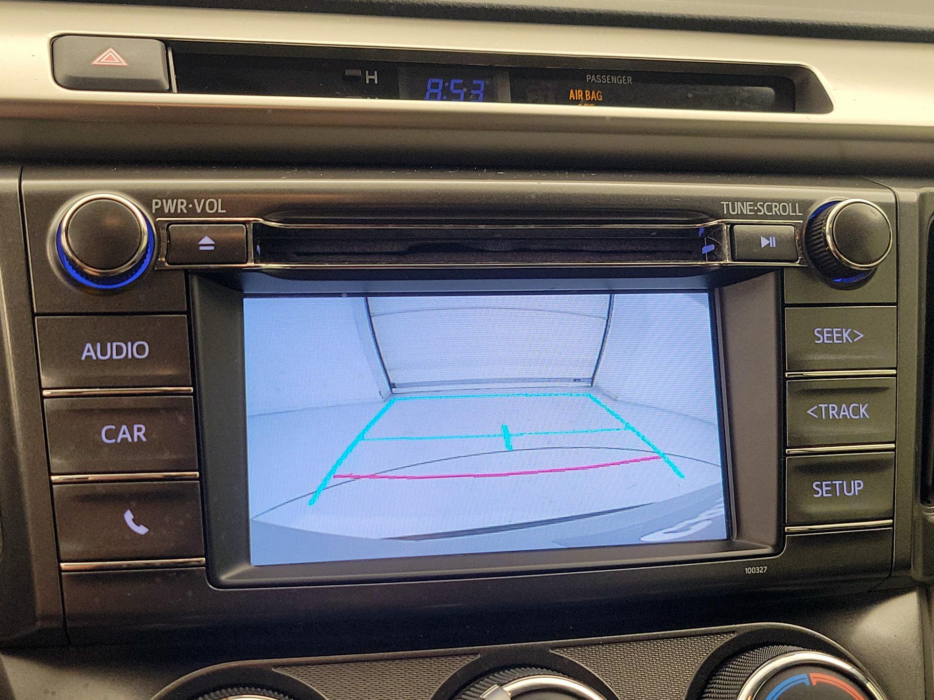 Thumbnail: 2015 Toyota RAV4 - 14