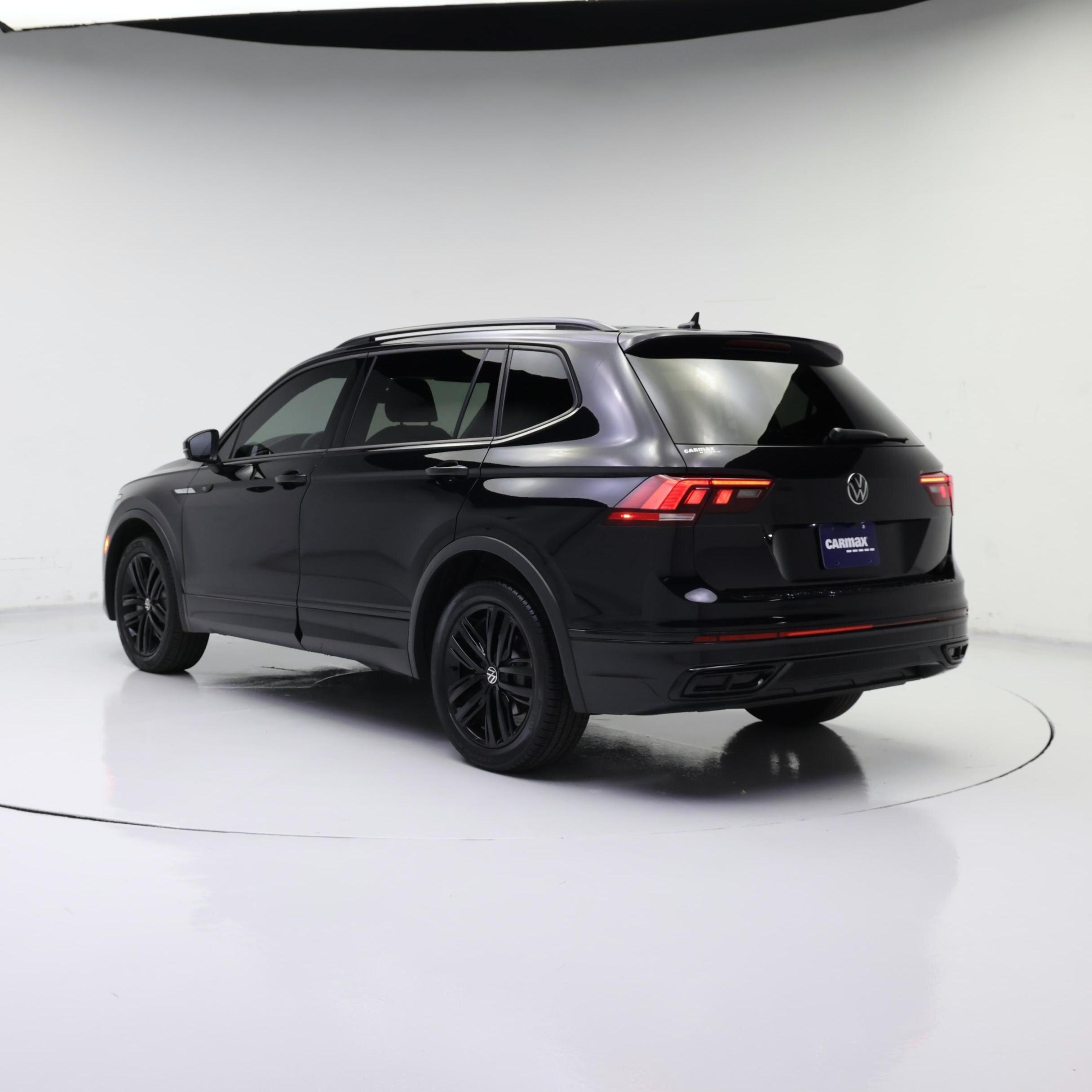 Thumbnail: 2022 Volkswagen Tiguan - 2