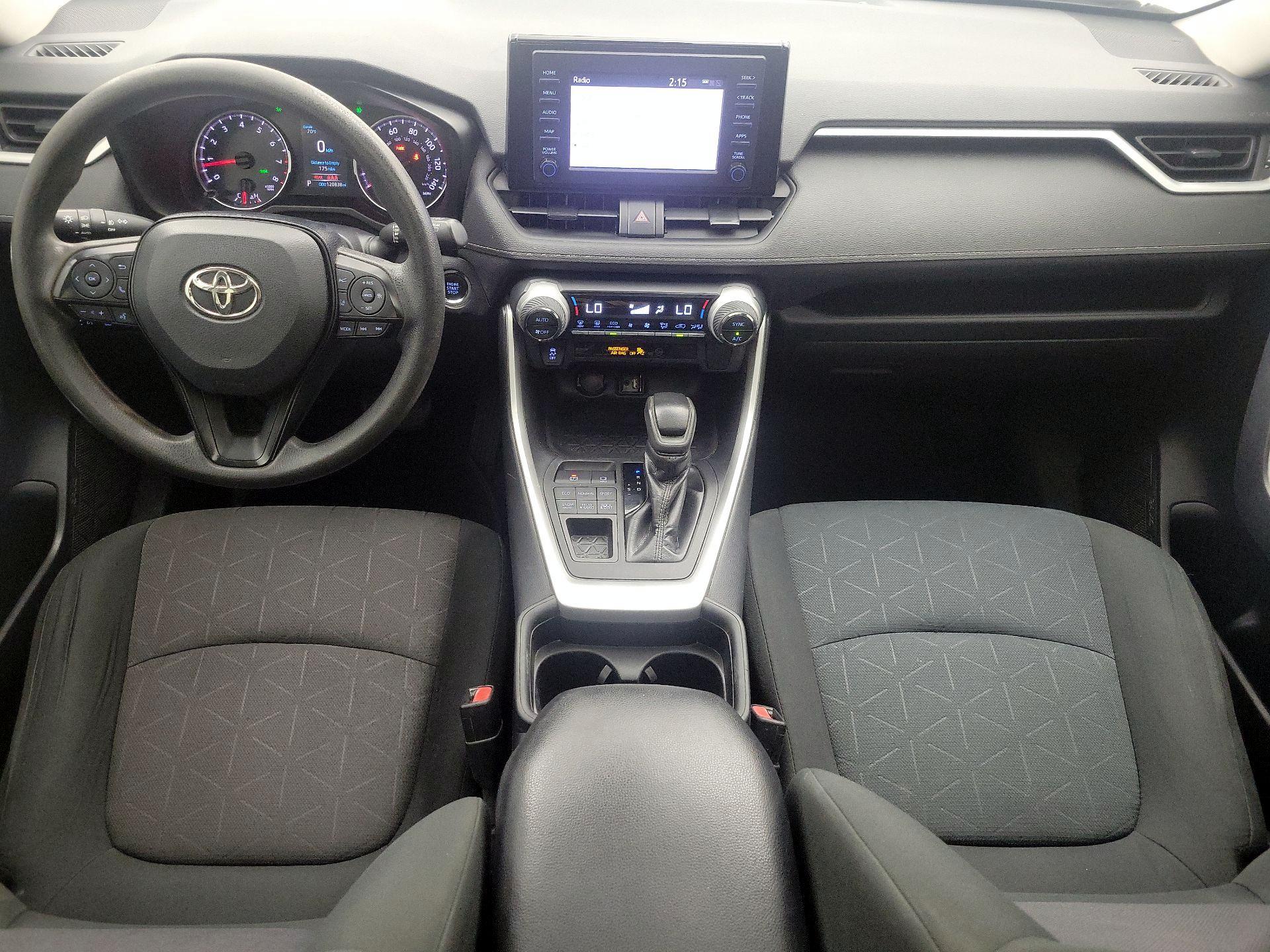 Thumbnail: 2019 Toyota RAV4 - 9