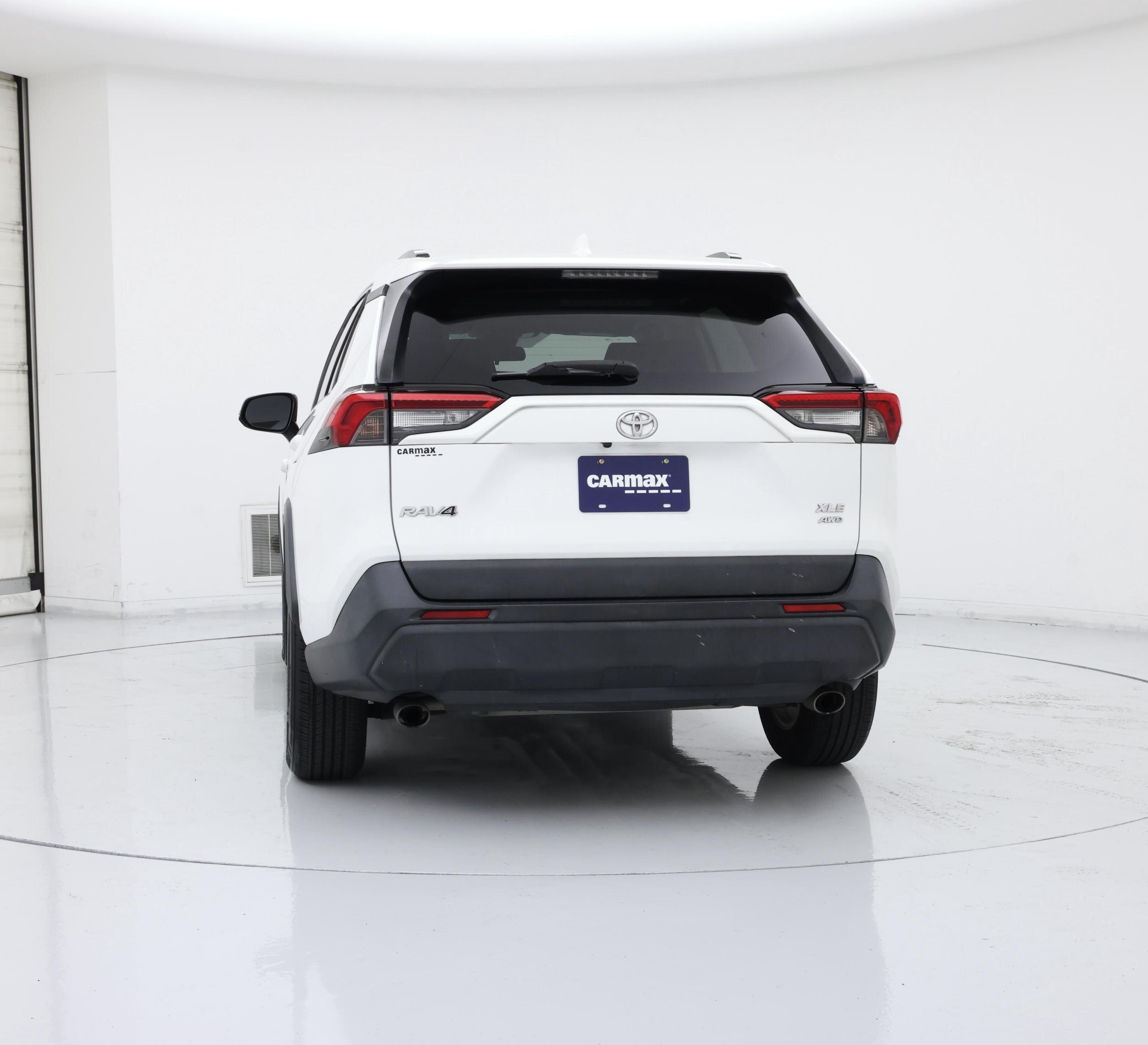 Thumbnail: 2019 Toyota RAV4 - 6