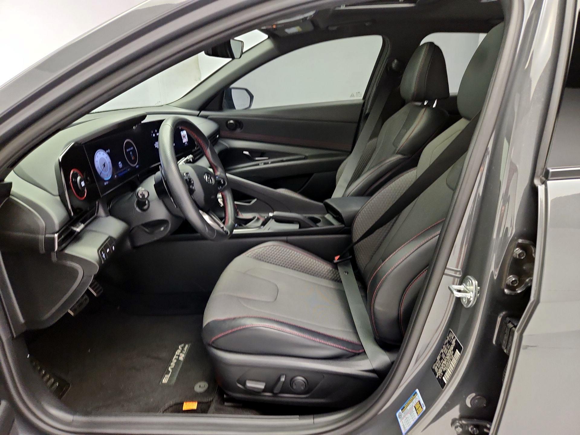 Thumbnail: 2023 Hyundai Elantra - 11