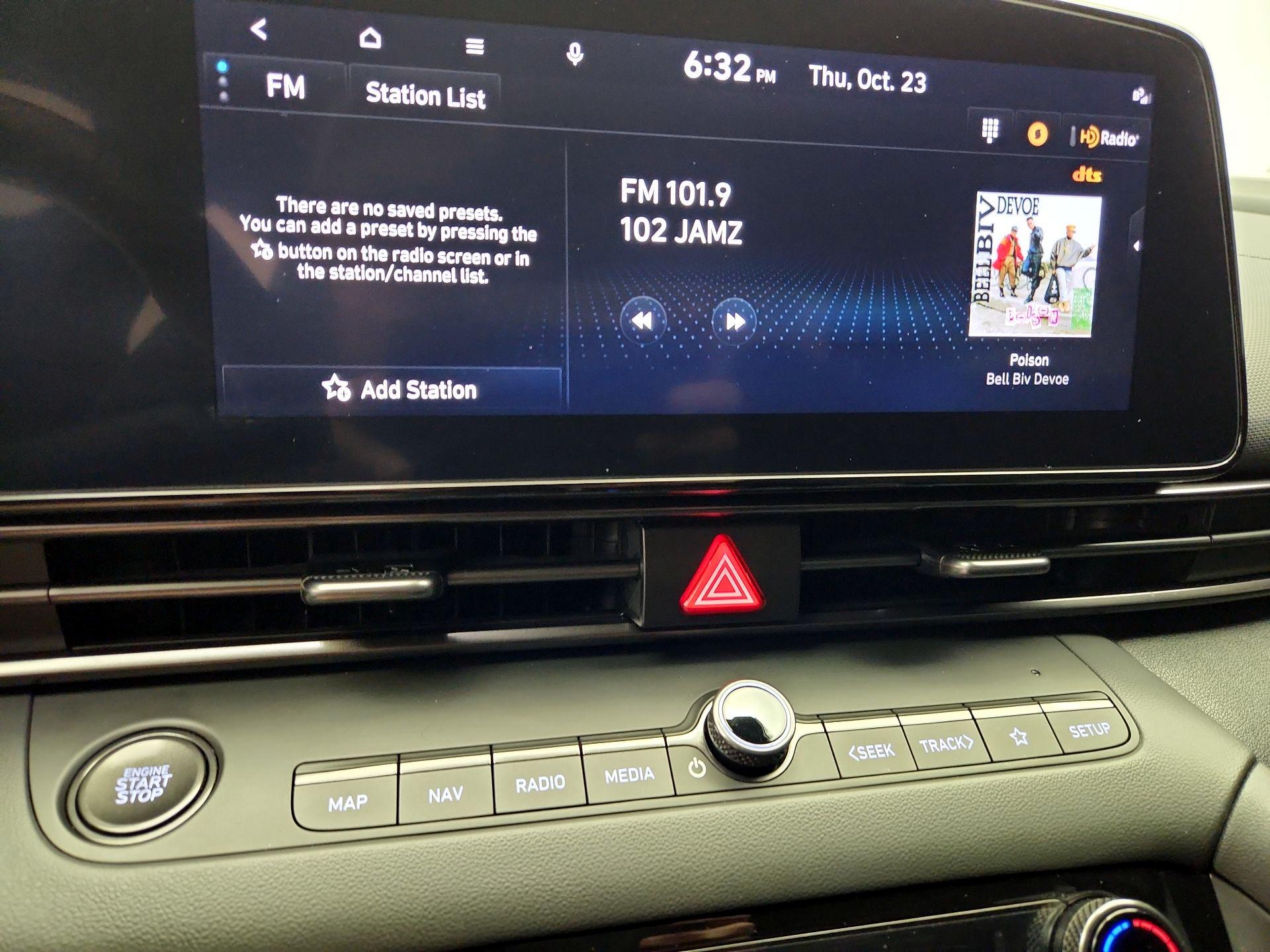 Thumbnail: 2023 Hyundai Elantra - 16