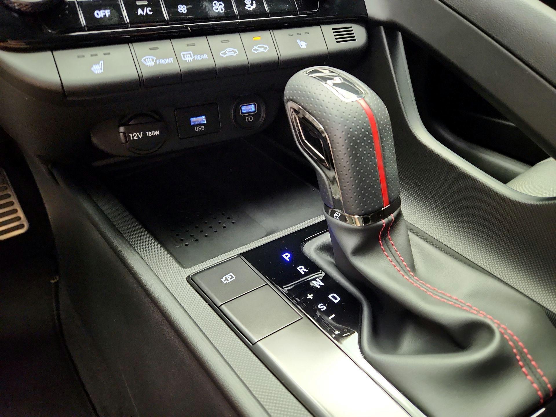 Thumbnail: 2023 Hyundai Elantra - 18