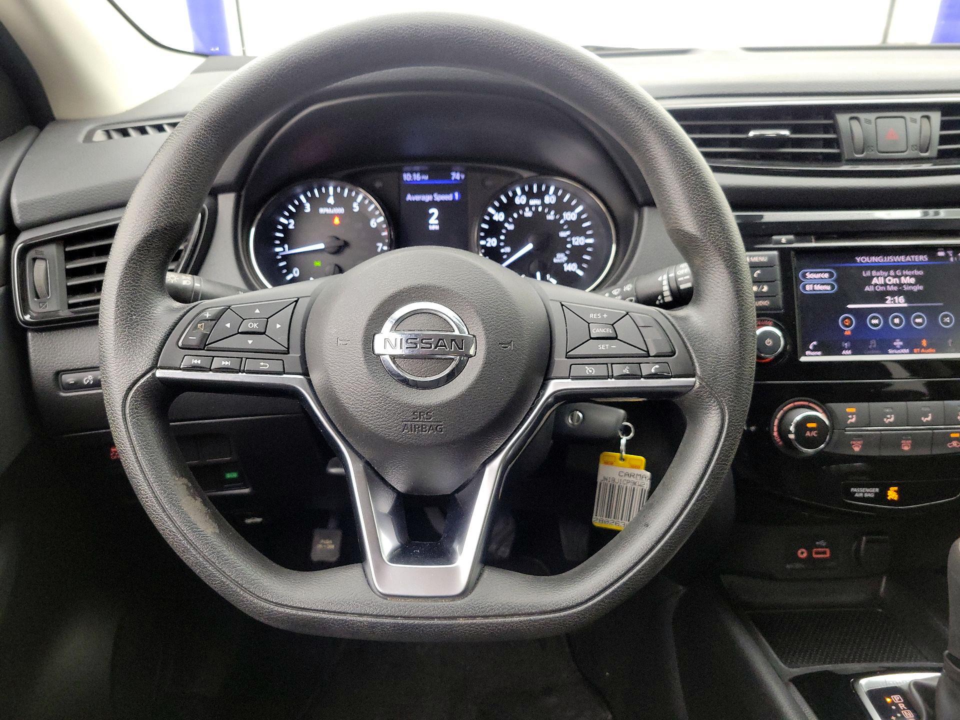 Thumbnail: 2019 Nissan Rogue Sport - 10