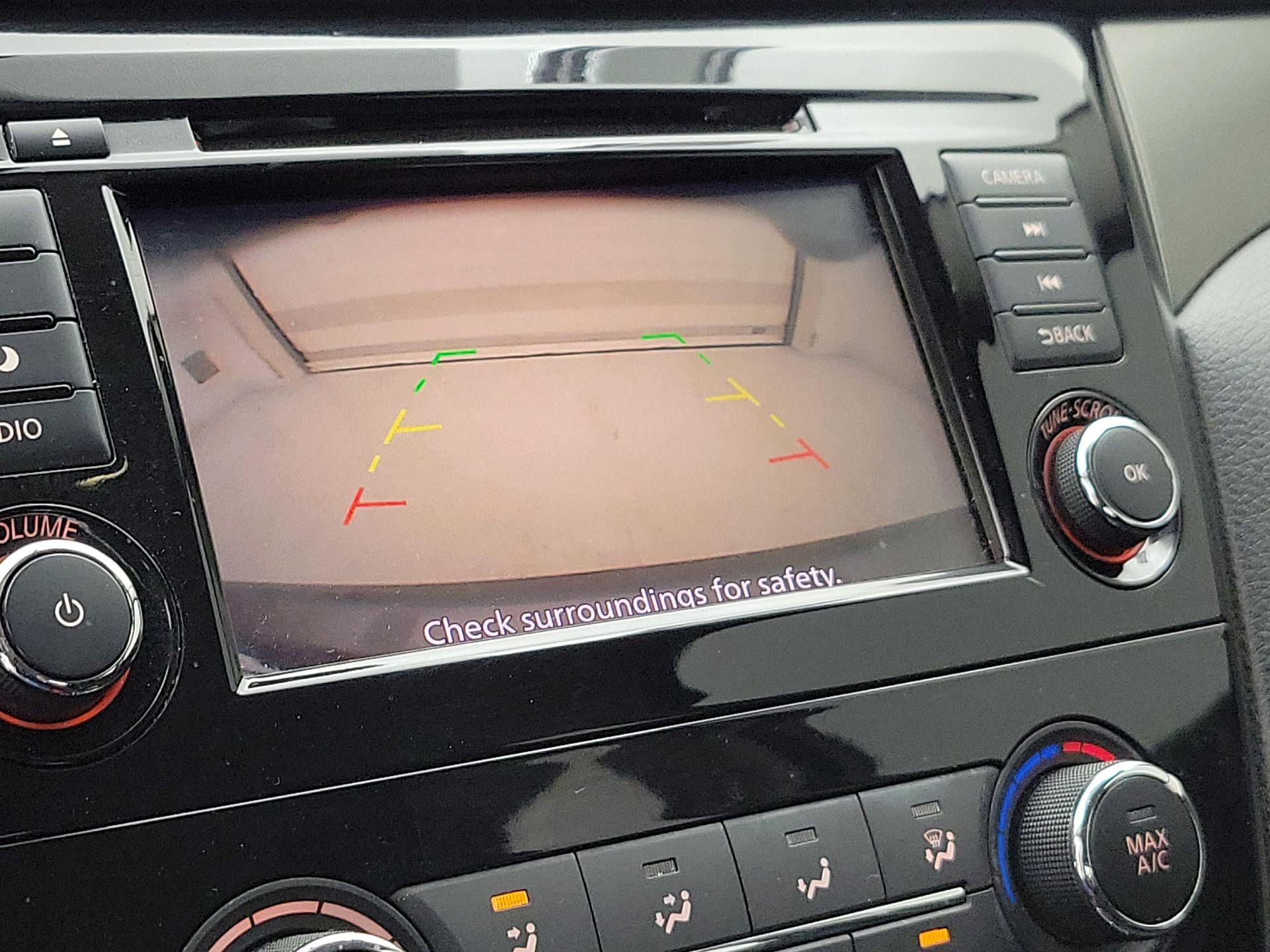 Thumbnail: 2019 Nissan Rogue Sport - 14